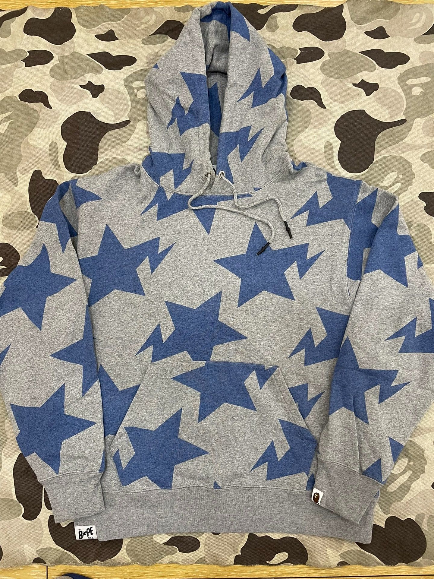 Bape Bape Ta Multi Shark Sweatshirt Size US XL / EU 56 / 4 - 1 Thumbnail