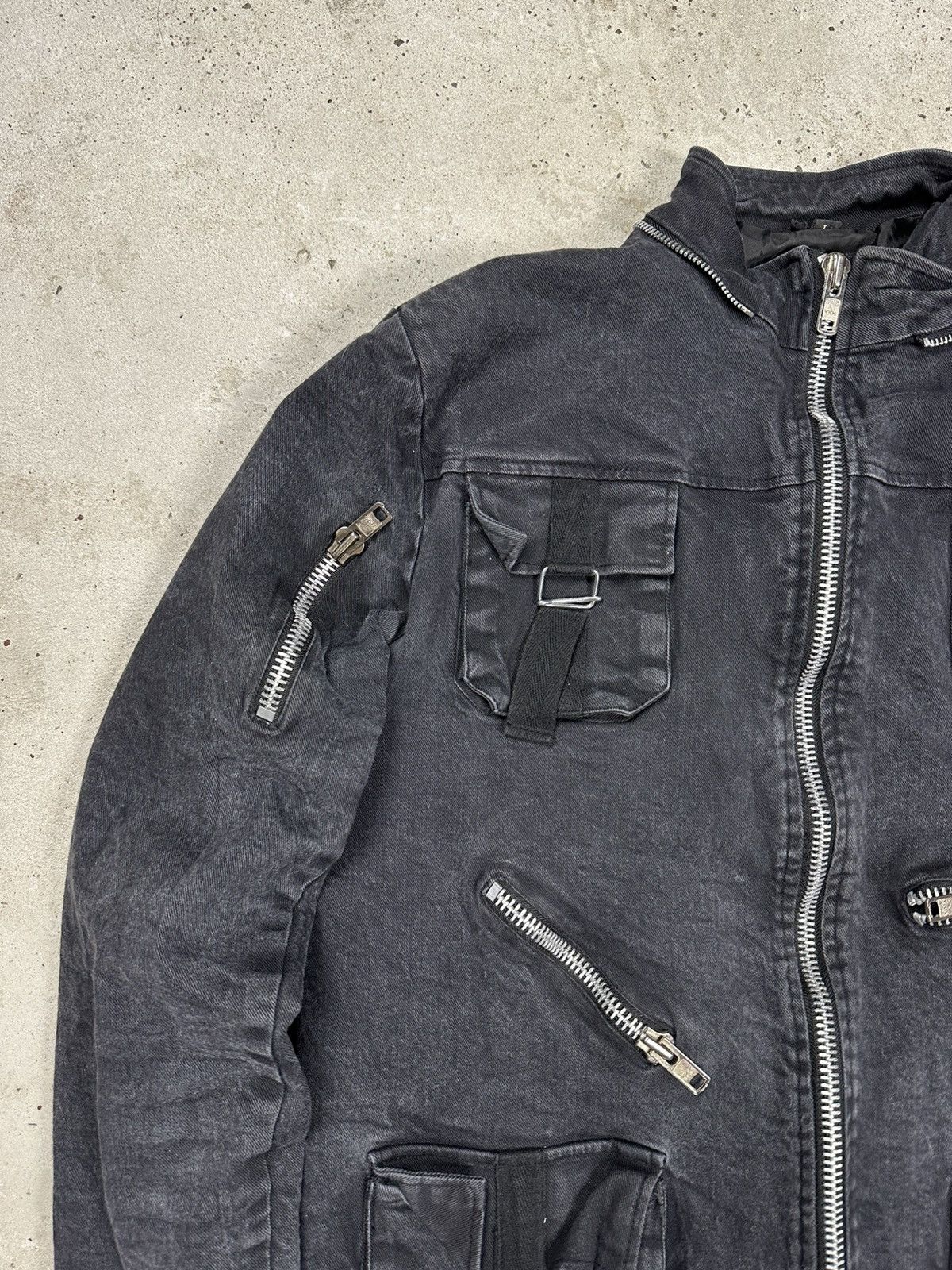 Japanese Brand Vintage Y2K Bondage Denim Style Asymmetrical Zippers Jacket Size US L / EU 52-54 / 3 - 6 Thumbnail