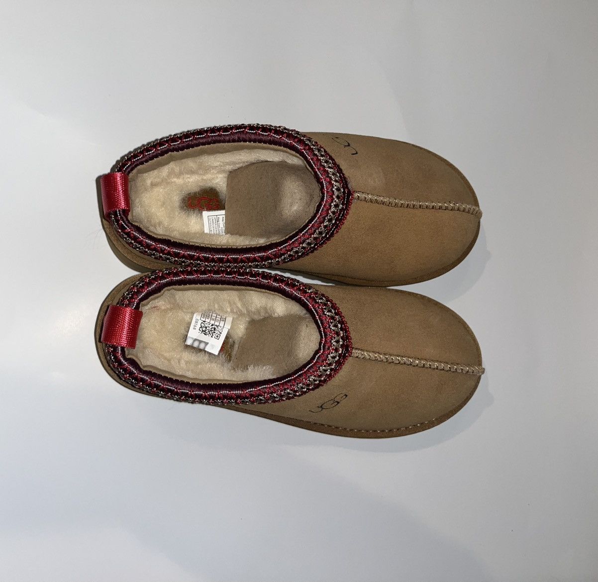 Ugg Ugg Tazz Women Size US 5 / IT 35 - 2 Thumbnail