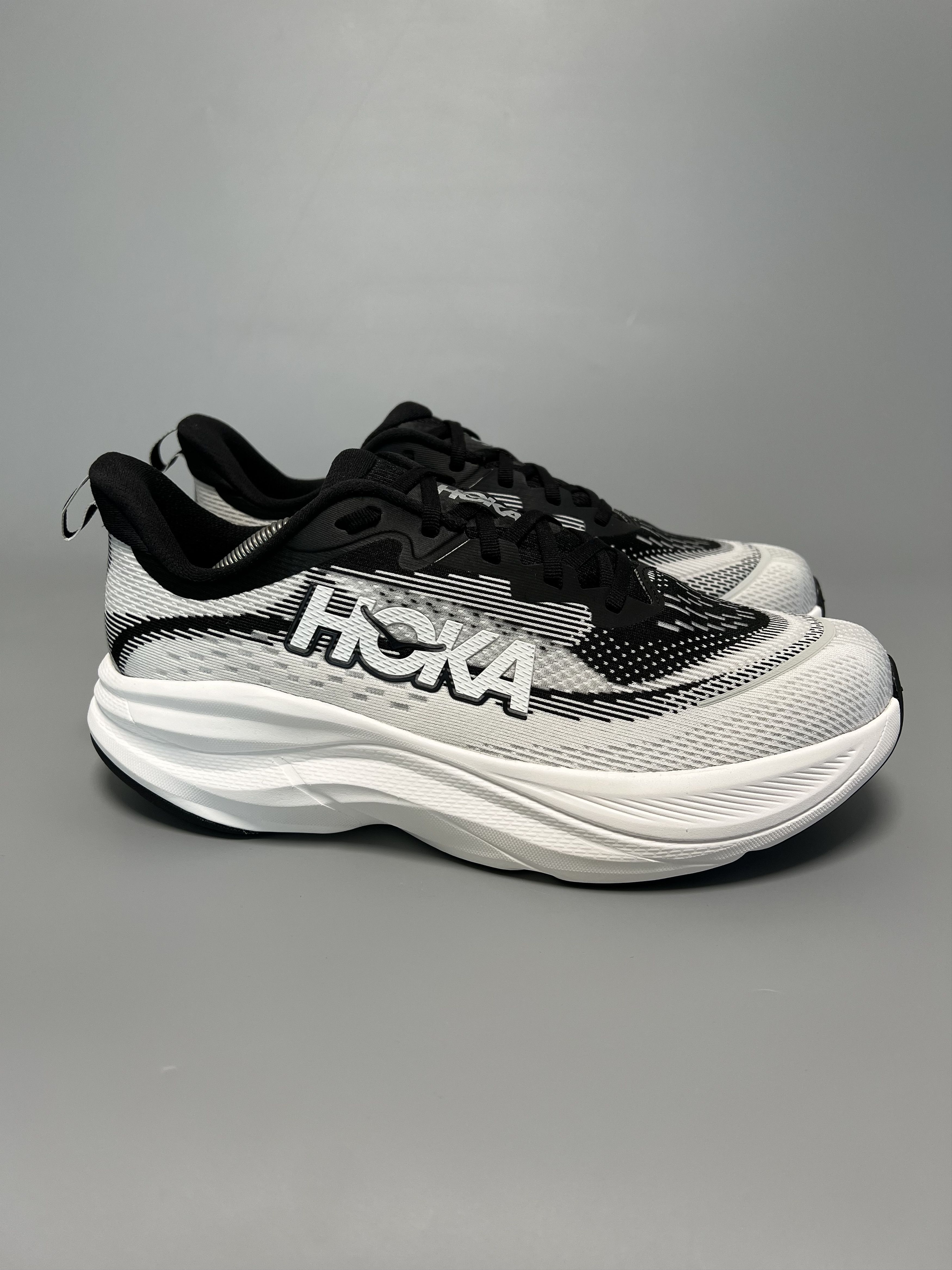 Hoka 11D Hoka One One Skyflow Wide Running Shoes Gym Walking Size US 11 / IT 41 - 1 Thumbnail