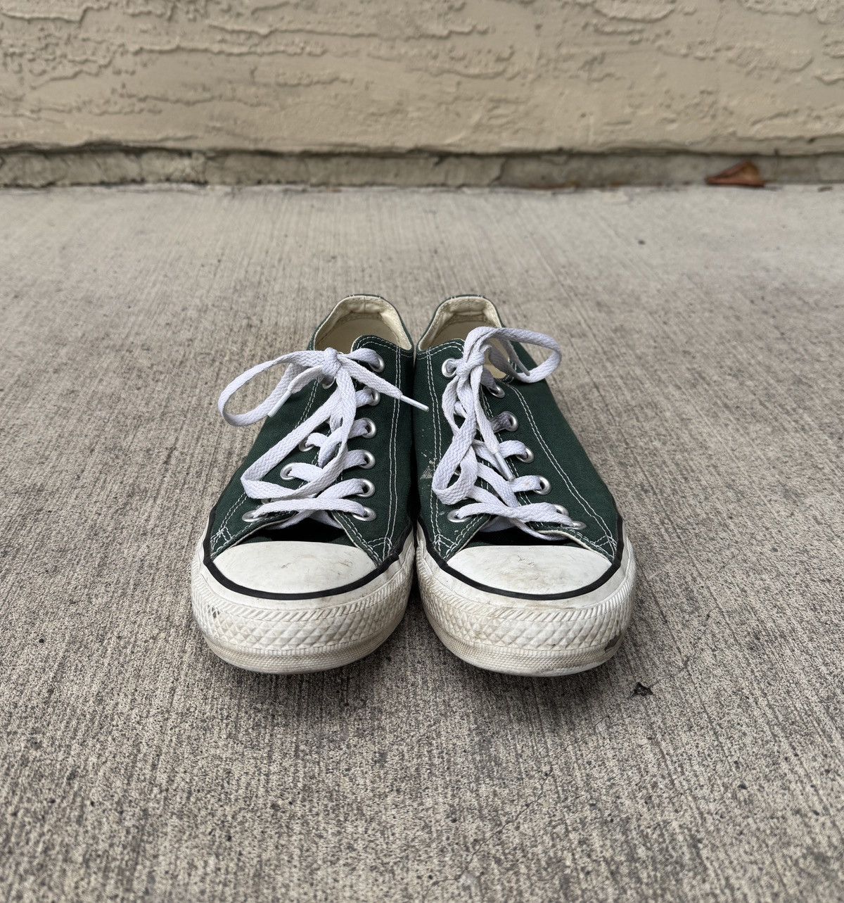 Converse FOREST GREEN CONVERSE ALL STAR CHUCK TAYLOR SNEAKERS Size US 6.5 / EU 39-40 - 3 Thumbnail