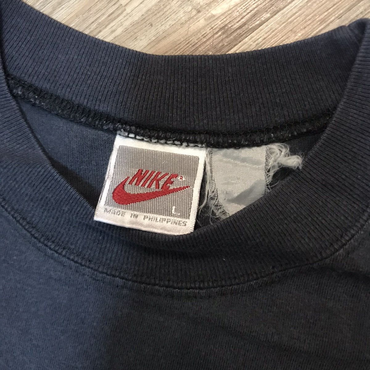 Nike × Vintage VINTAGE NIKE AIR 90s RARE TEE Size US L / EU 52-54 / 3 - 4 Thumbnail