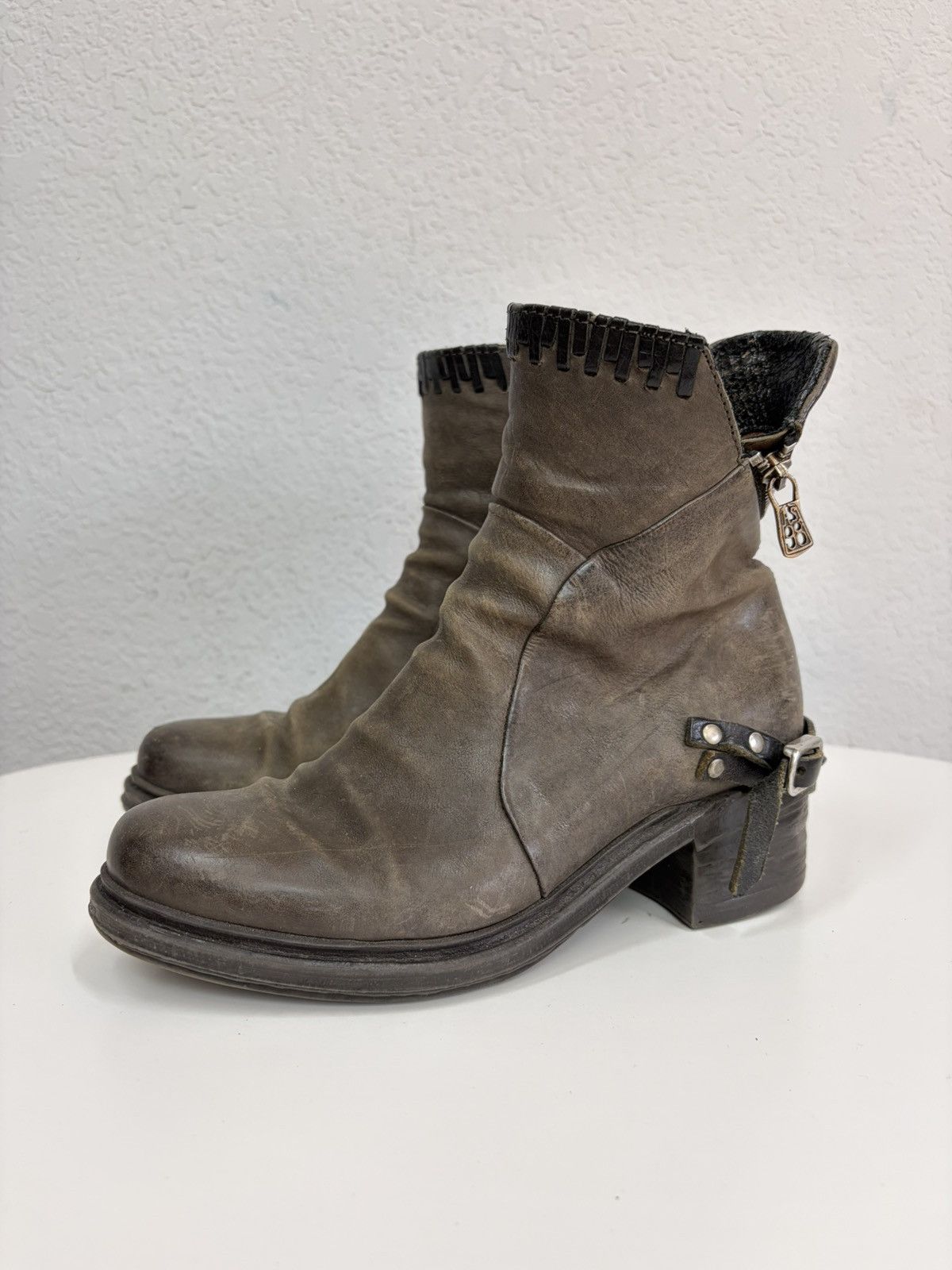 If Six Was Nine AS 98 Vibe Artisan Black Leather Side Zip Ankle Biker Boots Size US 5 / EU 37 - 2 Thumbnail