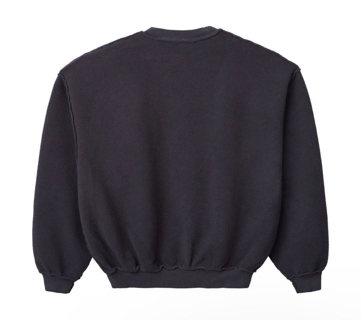 The GV Gallery GV Gallery Air Raspberry Crewneck Size Medium Size US M / EU 48-50 / 2 - 11 Thumbnail