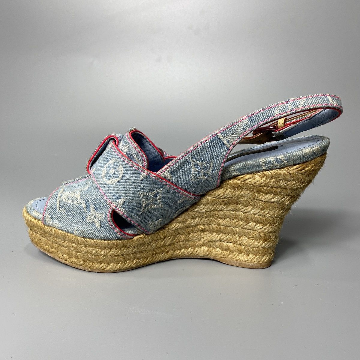 Louis Vuitton Bleached Monogram Denim Wedge Sandals Size US 7 / IT 37 - 13 Thumbnail