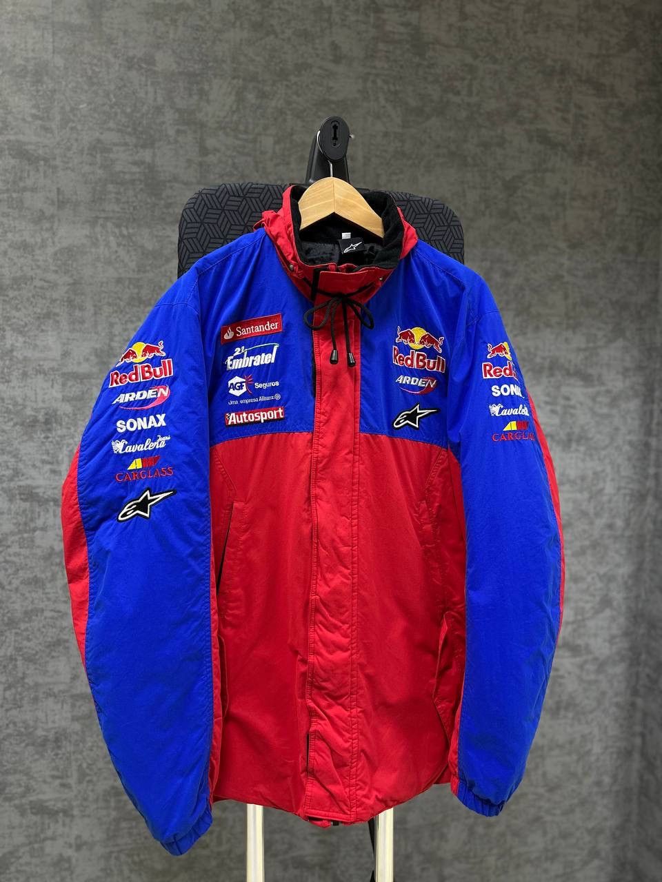 Red Bull × Vintage Vintage Red Bull Racing Jacket Formula Uno Size US L / EU 52-54 / 3 - 9 Thumbnail