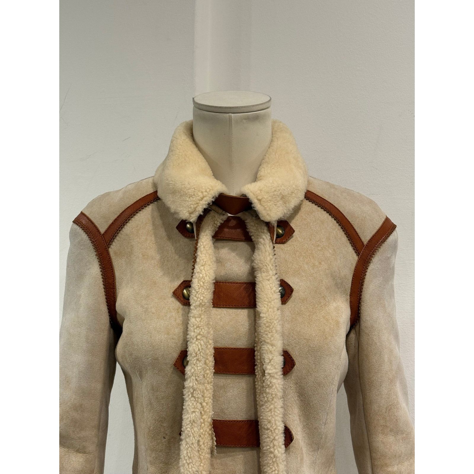 Roberto Cavalli Roberto Cavalli shearling jacket with contrast leather Size M / US 6-8 / IT 42-44 - 6 Thumbnail