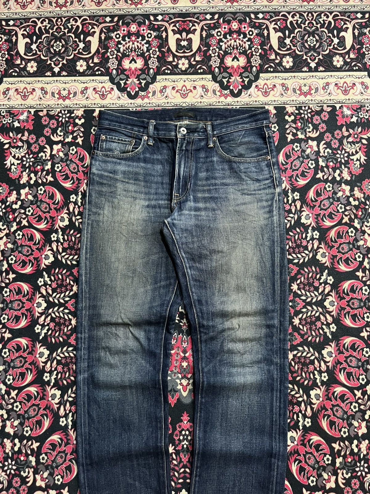 Uniqlo Vintage Uniqlo Dark Blue Washed Straight Leg Jeans Size US 32 / EU 48 - 3 Thumbnail