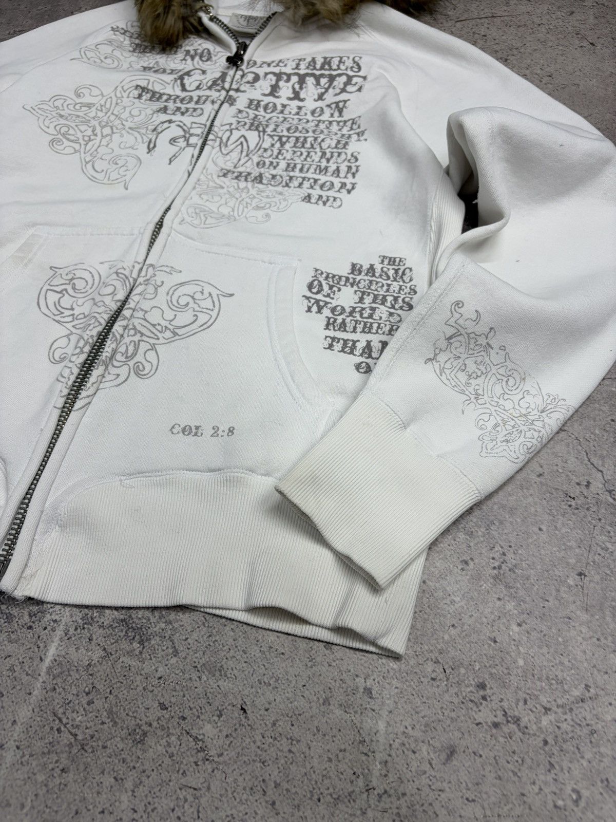 Le Grande Bleu (L.G.B.) Vintage Chrome Hearts Vibe Zip Hoodie Fur Hood Y2K Japanese Size US M / EU 48-50 / 2 - 11 Thumbnail