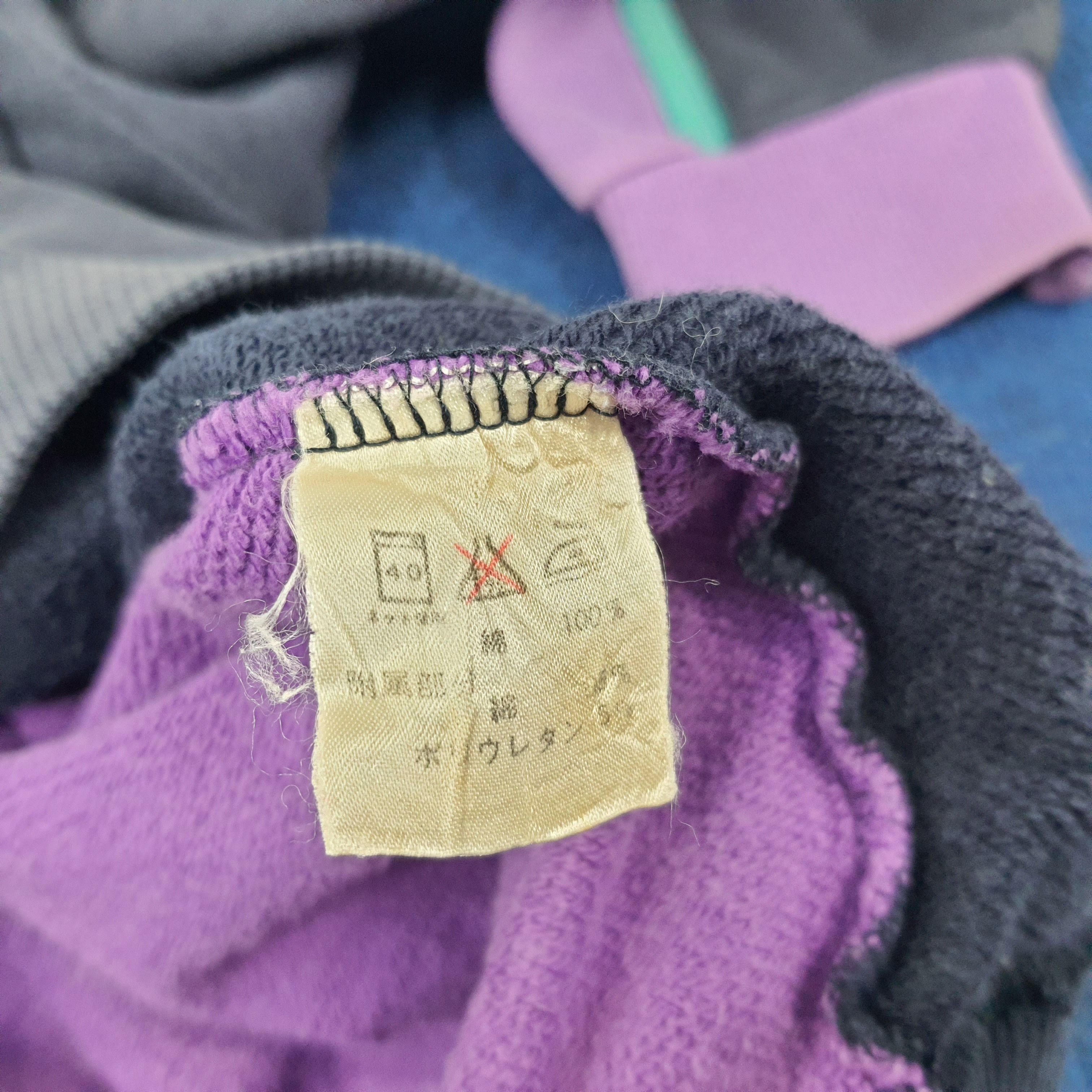 Designer × Vintage × Yves Saint Laurent Vintage Yves Saint Laurent Center Logo Sweatshirts C222N11 Size US L / EU 52-54 / 3 - 5 Thumbnail