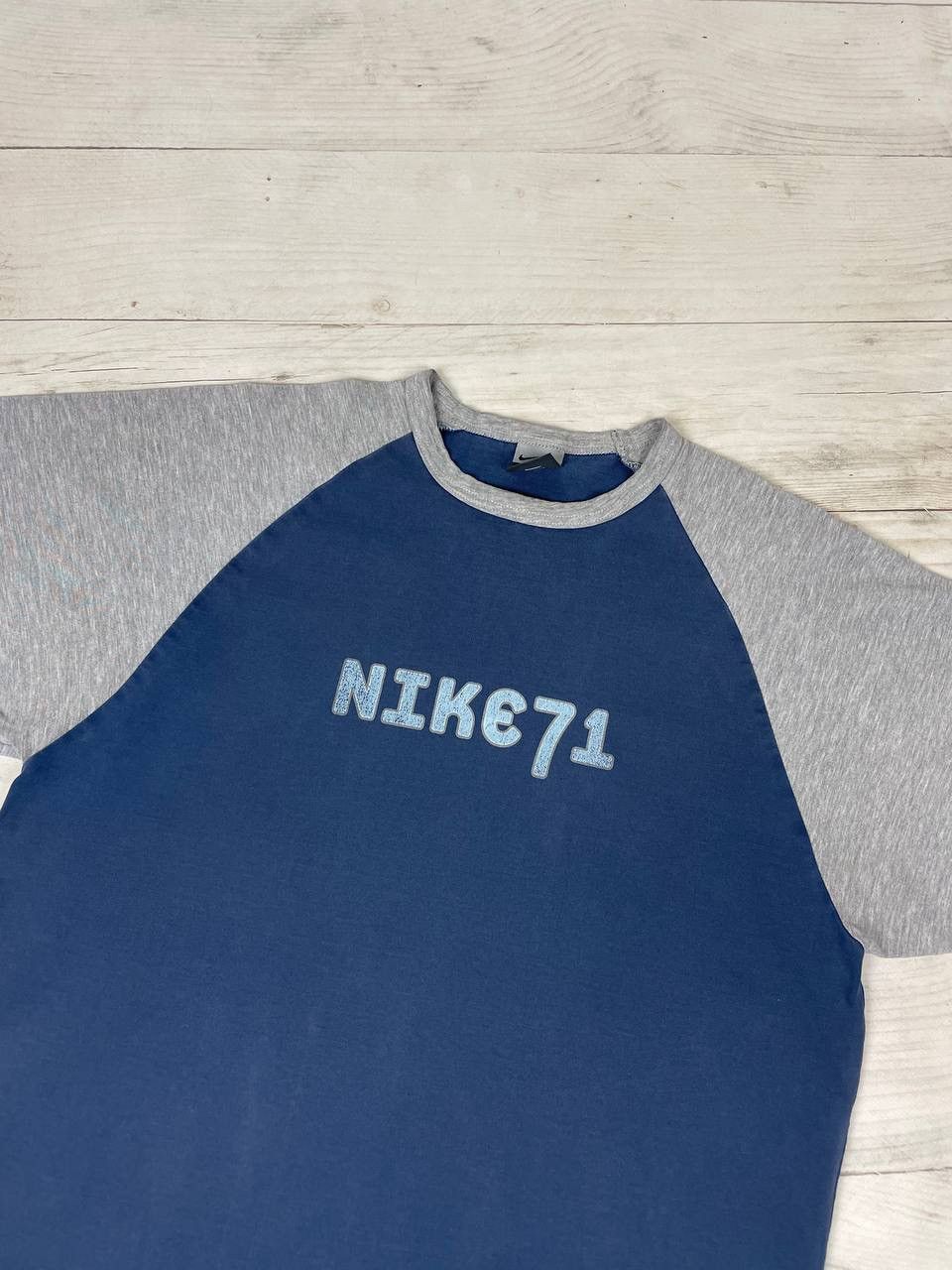 Nike Vintage Nike 71 T Shirt 00s Big Logo Size US L / EU 52-54 / 3 - 10 Thumbnail