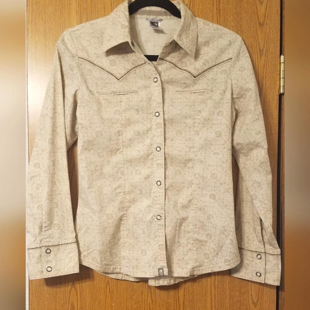 The North Face The North Face Button Down Shirt Size Small Size S / US 4 / IT 40 - 1 Thumbnail