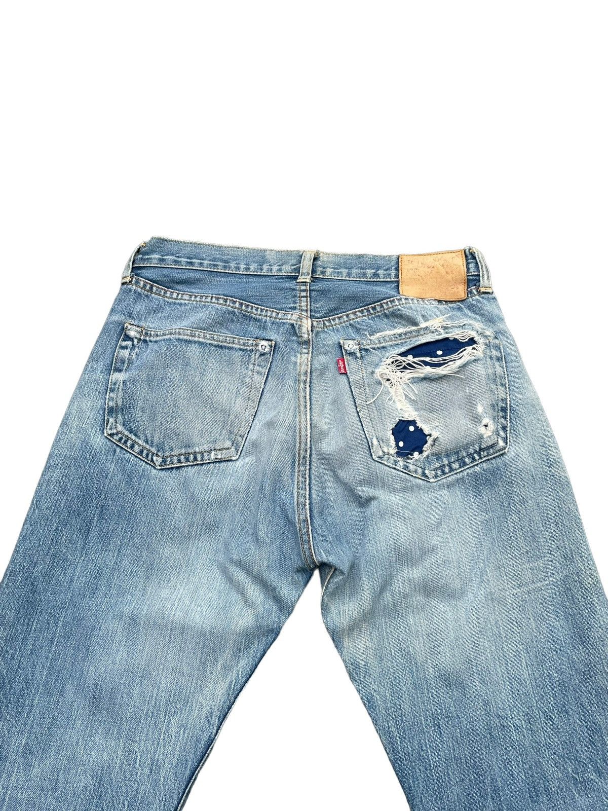 Levi's Vintage 1999 Levis 501 E 1944 Selvedge Distresed Size US 32 / EU 48 - 10 Thumbnail