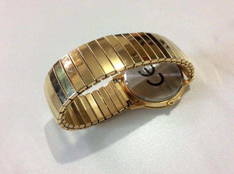 Designer Philip white dial gold stainless steel bracelet watch Size ONE SIZE - 3 Thumbnail