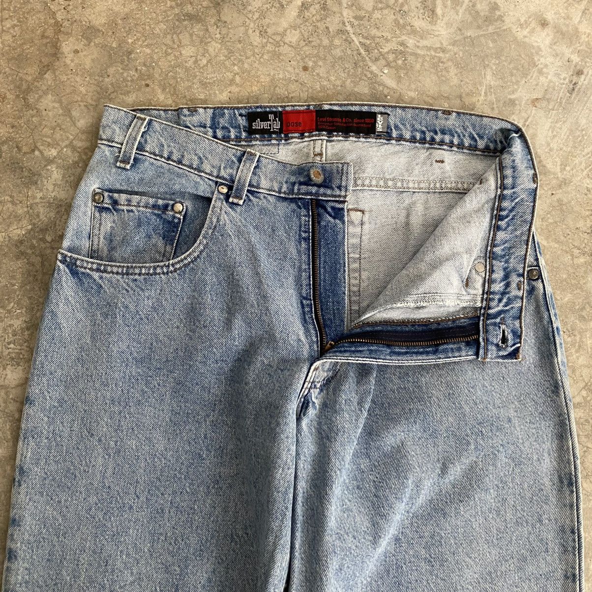 Levi's Vintage 90’s Levis Silvertab Loose Wide Denim Jeans Size US 33 - 2 Thumbnail