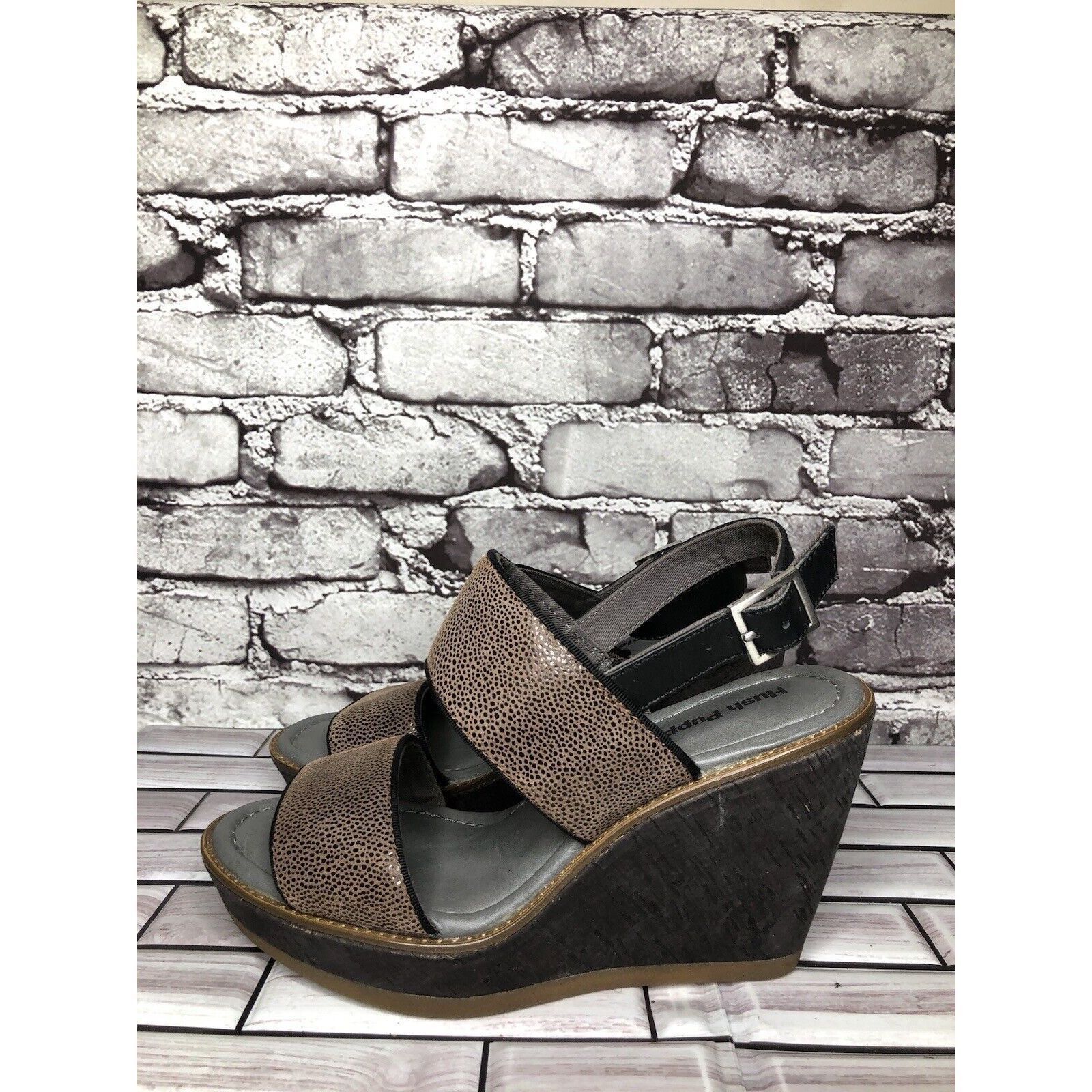 Hush Puppies Hush Puppies Taupe Leather Polka Dot Platform Wedges Sandals Size US 8 / IT 38 - 5 Thumbnail
