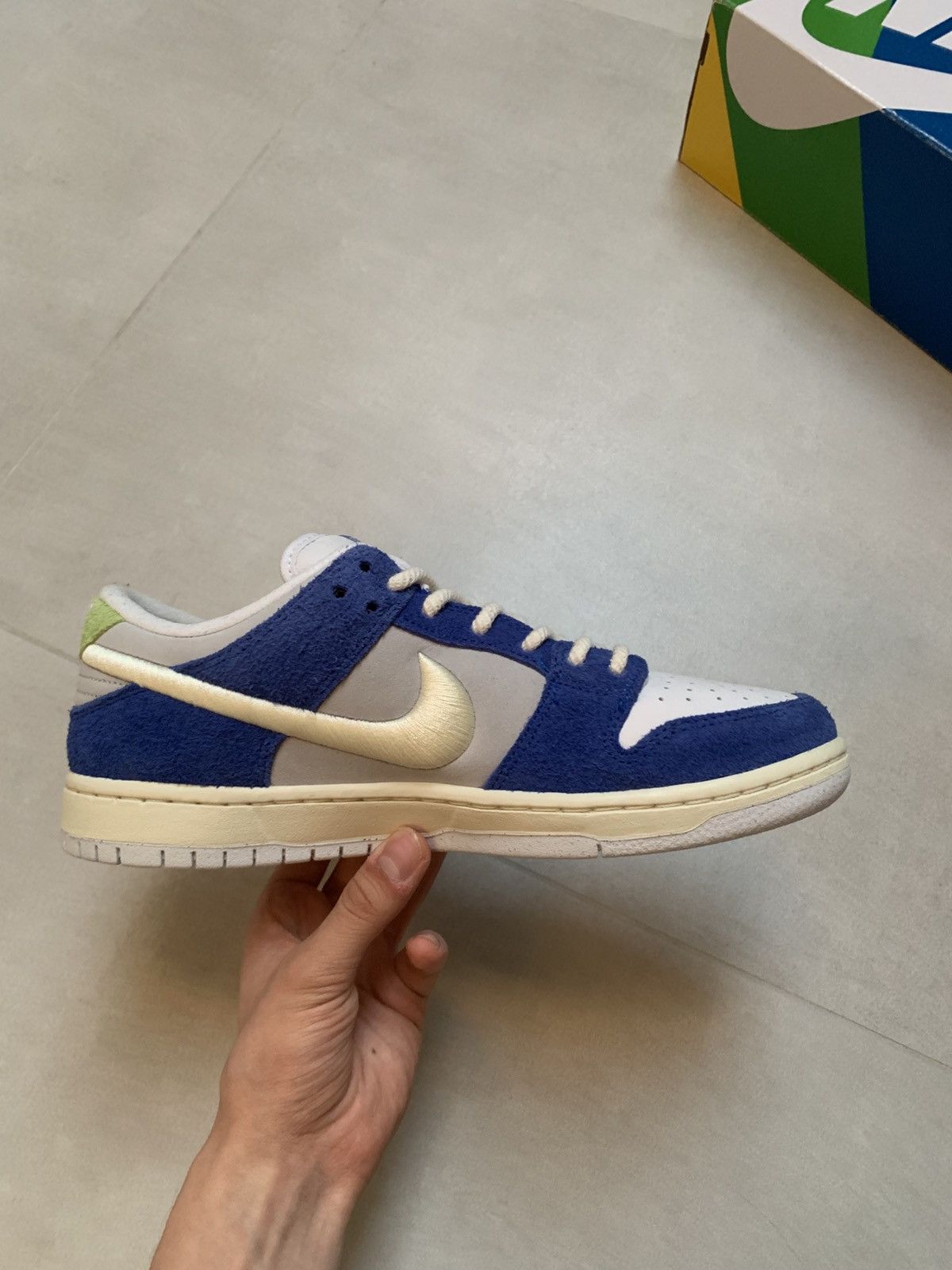 Nike SB Nike sb dunk gardenia Size US 8.5 / EU 41-42 - 4 Thumbnail