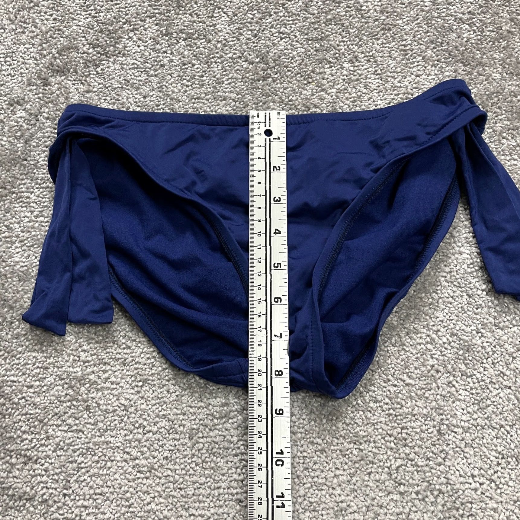 Mossimo VINTAGE Mossimo Bikini Bottom Women's Small Solid Blue Side Lace Swimsuit Summer Beach Size 28" / US 6 / IT 42 - 5 Thumbnail