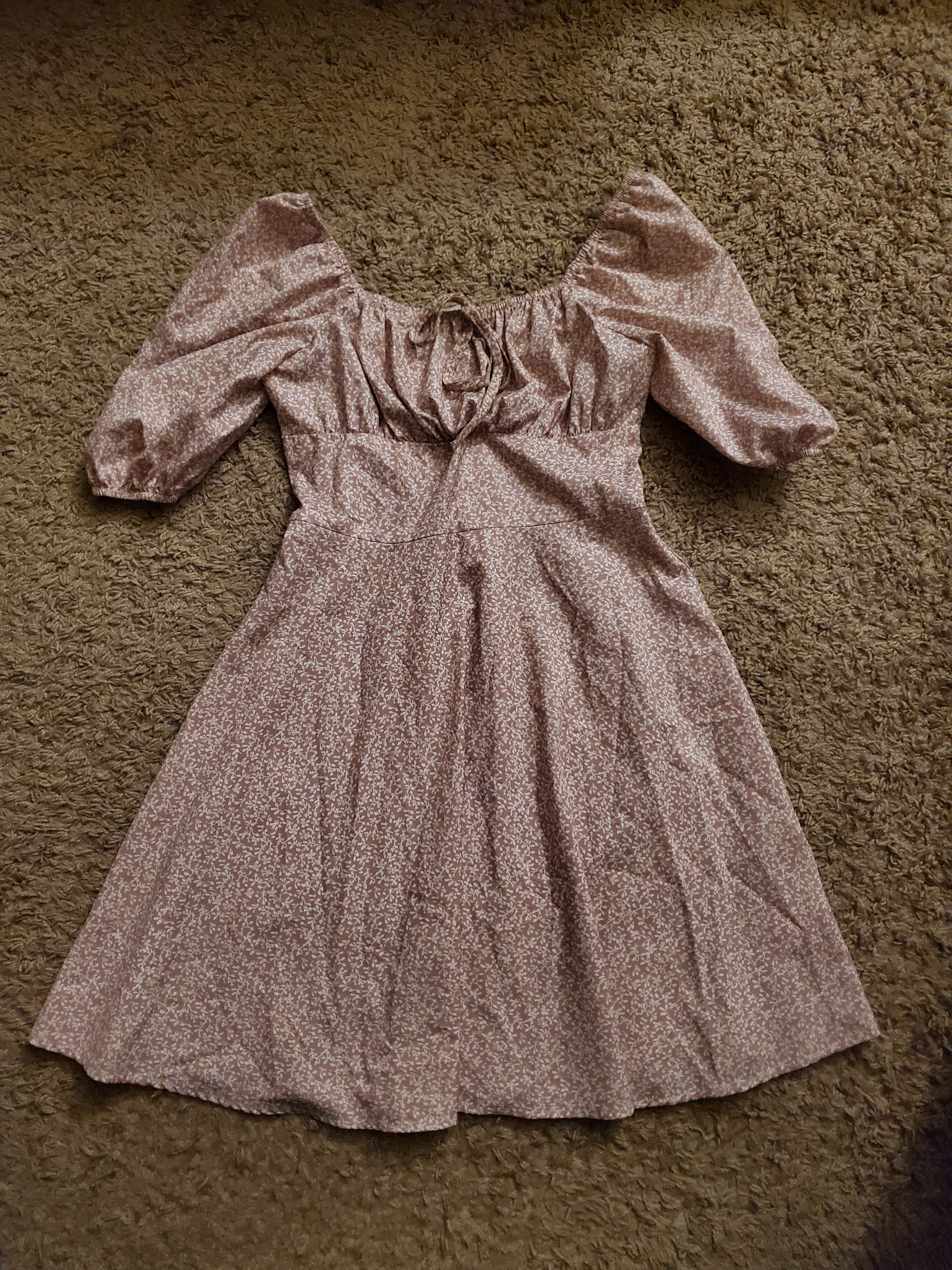 Other Simplee lightweight tan mini dress w/ white floral design Size S / US 4 / IT 40 - 1 Thumbnail