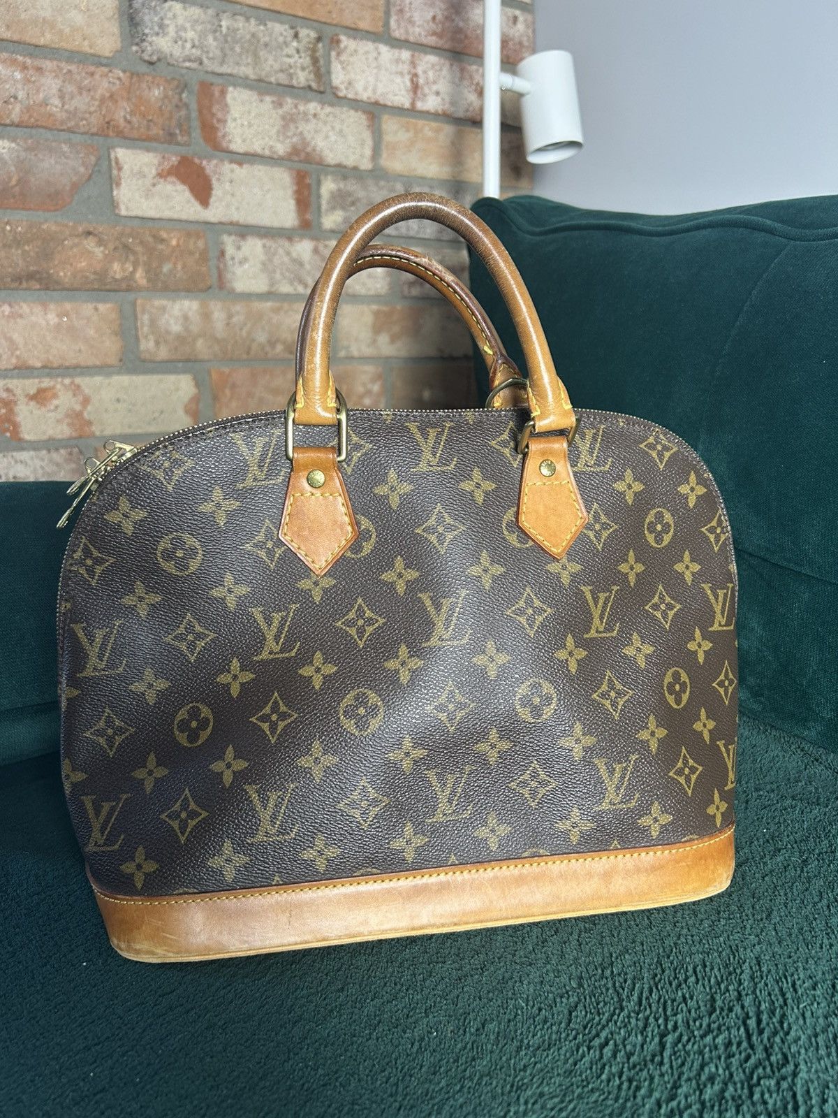 Louis Vuitton Louis Vuitton Alma PM (Vintage) Size ONE SIZE - 2 Thumbnail