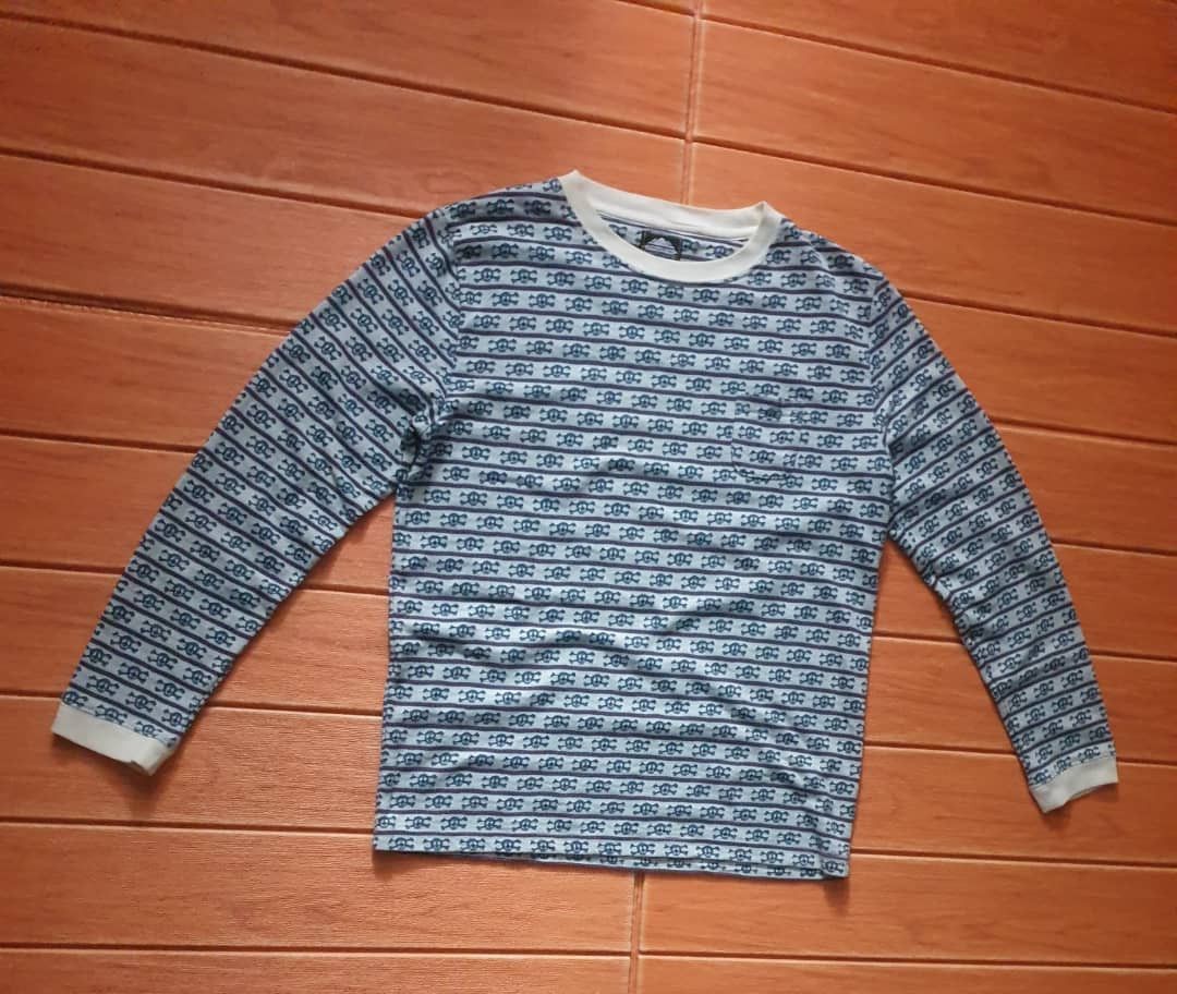 Simplicite skull longsleeve shirt