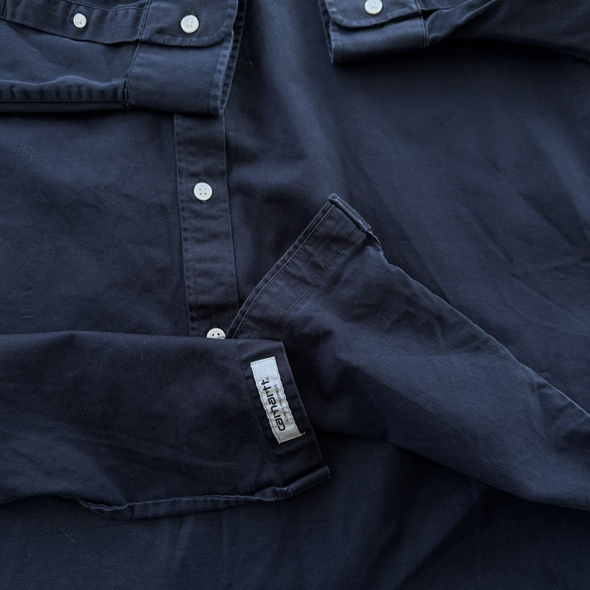 Carhartt × Vintage Vintage Carhartt Madison Button Ups Shirt Size M Navy Blue Size US M / EU 48-50 / 2 - 5 Thumbnail
