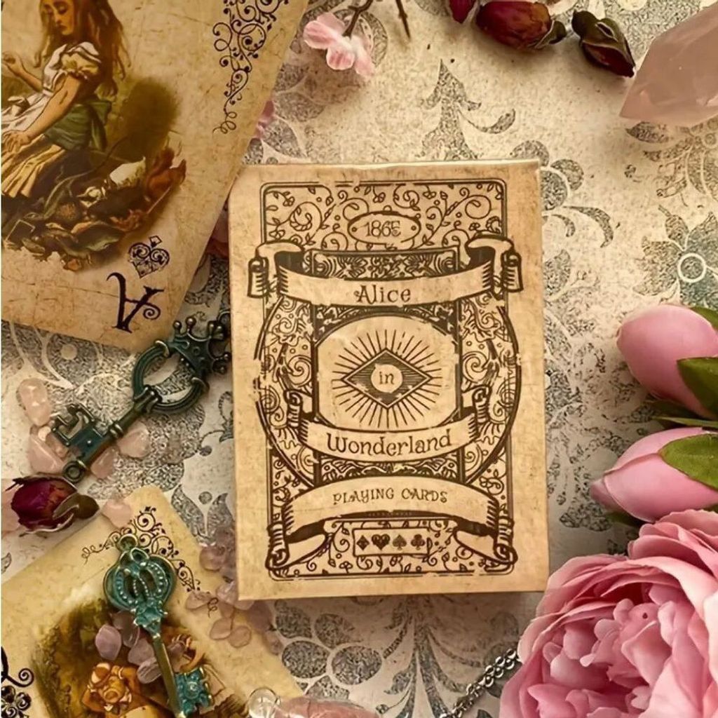 Other Wonderland Playing Cards Vintage Style Poker Game Set New Size ONE SIZE - 3 Thumbnail
