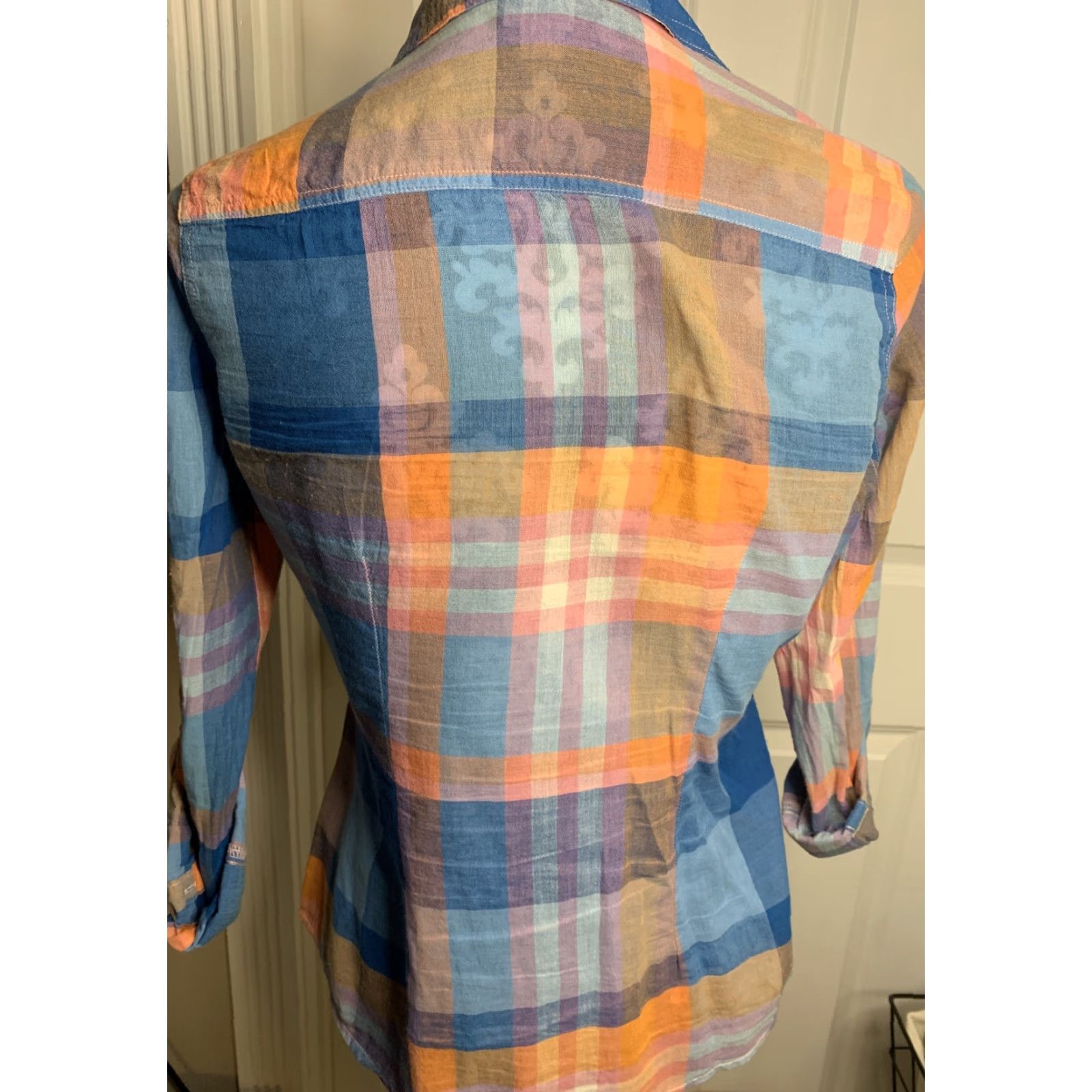 Mossimo Mossimo Womens Button-Down Shirt S Purple Lightweight Plaid 3/4 Sleeve Vintage? Size S / US 4 / IT 40 - 6 Thumbnail