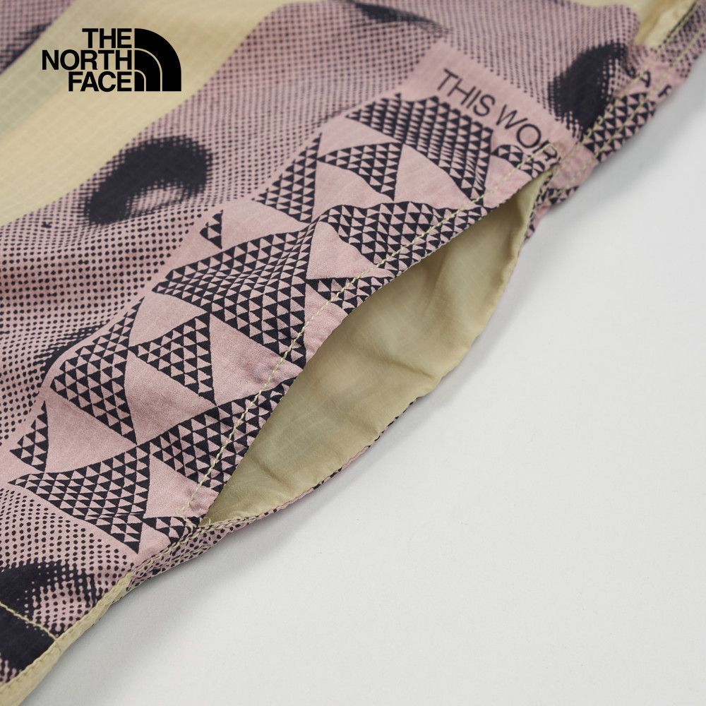 The North Face Urban Exploration LIGHTWEIGHT ALOHA SS SHIRT Size US M / EU 48-50 / 2 - 8 Thumbnail
