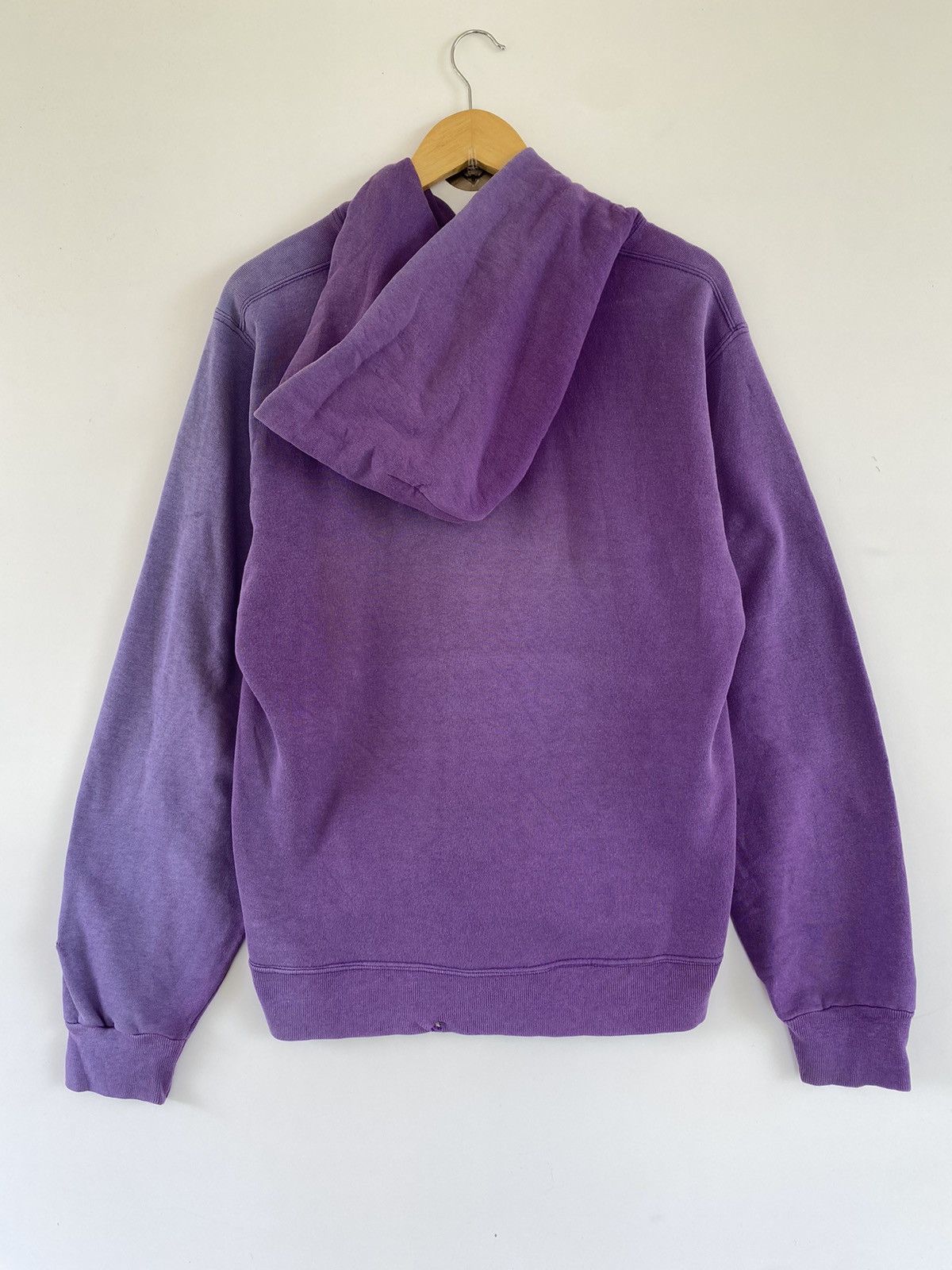 Champion × NBA × Vintage ✅️Vtg Champion Lakers Faded Hoodie Pullover Size US L / EU 52-54 / 3 - 2 Thumbnail