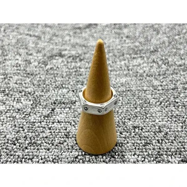 Japanese Brand × Vintage hexagonal charm ring Size 7 8 9 Size ONE SIZE - 1 Thumbnail
