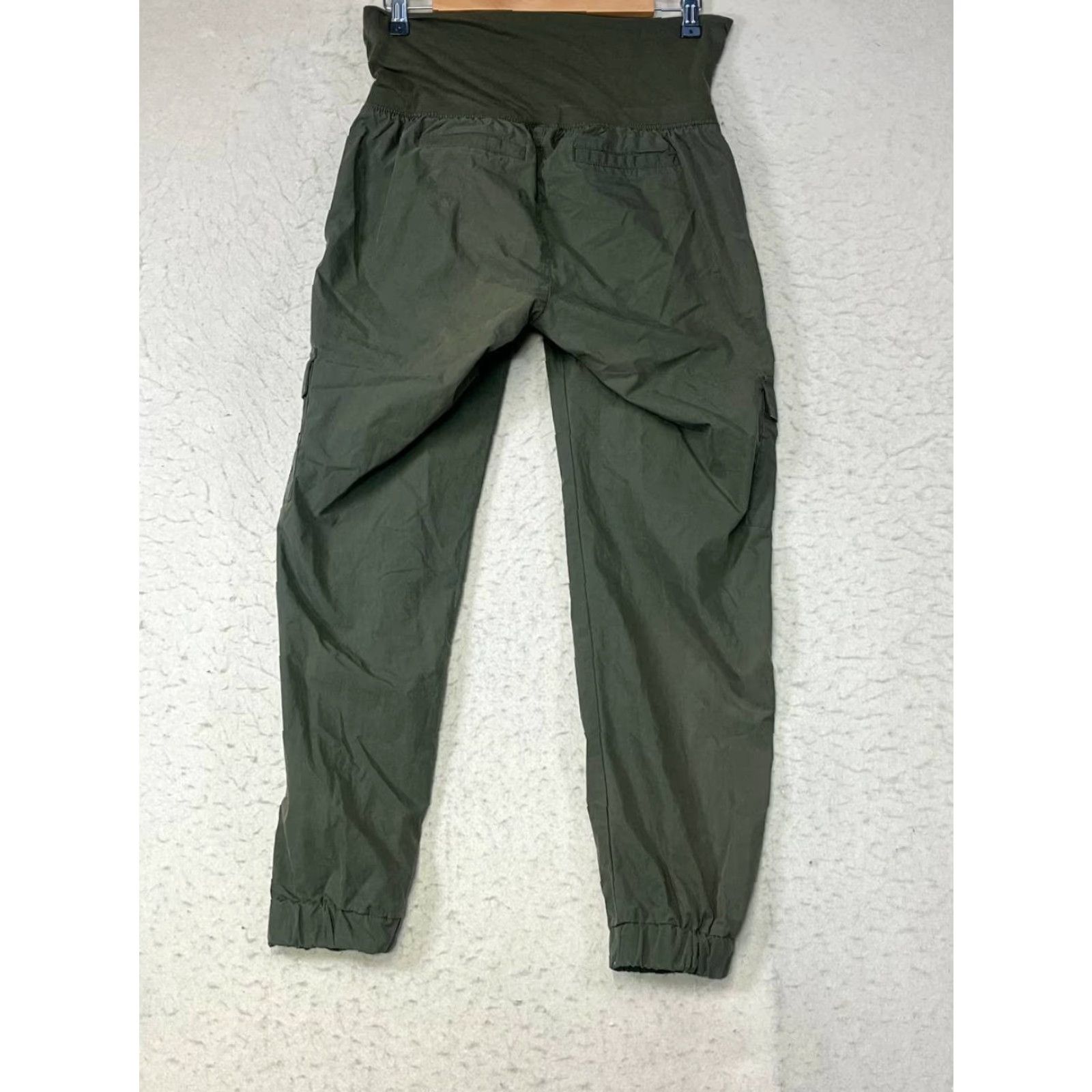 Old Navy Old Navy XS Green Ankle Stretchtech Pants Women Activewear Size XS Olive Green Size 26" / US 2 / IT 38 - 2 Thumbnail