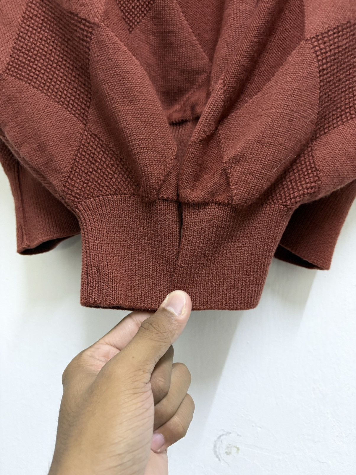Balenciaga Vintage 90's Balenciaga Sports Maroon " BB " Knitwear Size US M / EU 48-50 / 2 - 6 Thumbnail