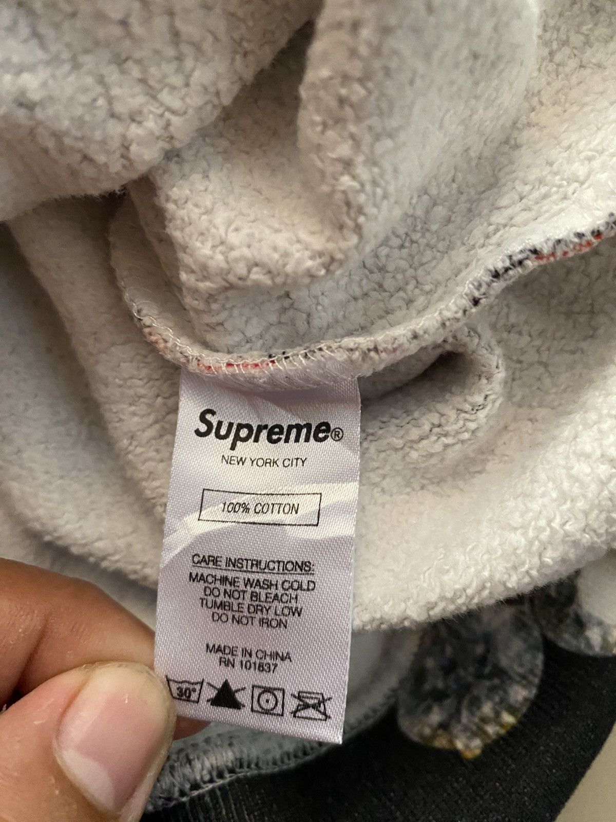 Supreme Supreme Jewels Hooded Sweatshirt in black Size US M / EU 48-50 / 2 - 5 Thumbnail