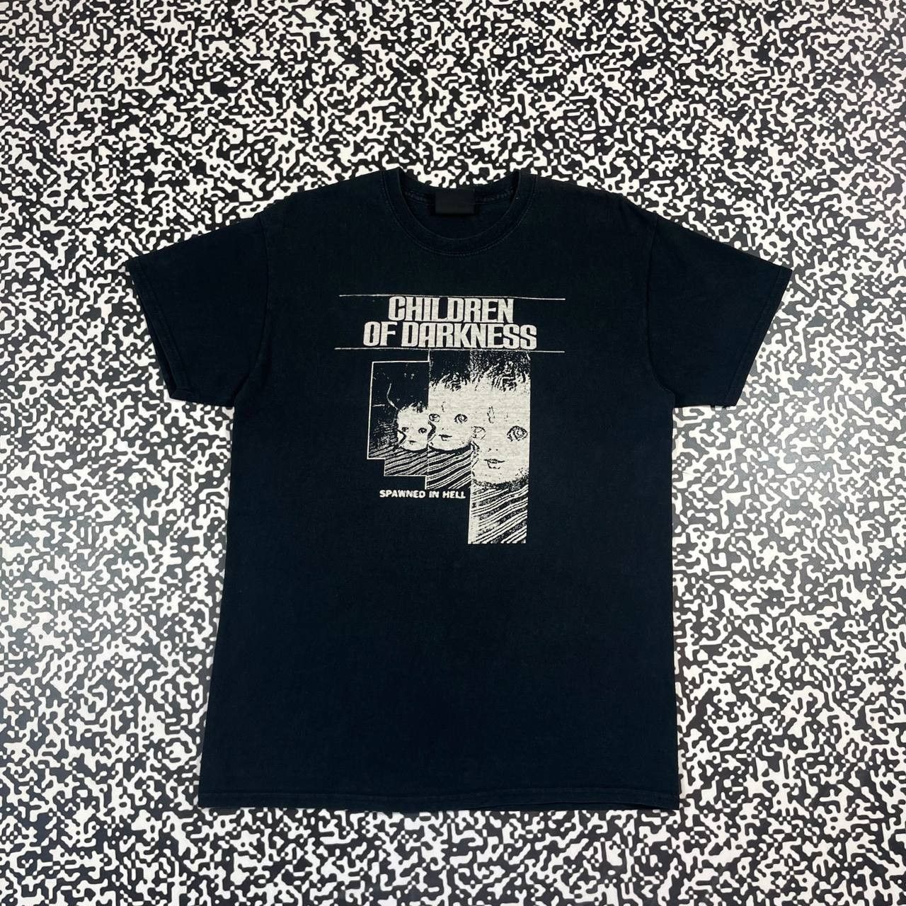 Expert Horror Vintage Y2K Children Of Darkness Spawned In Hell Horror Tee Size US M / EU 48-50 / 2 - 1 Thumbnail