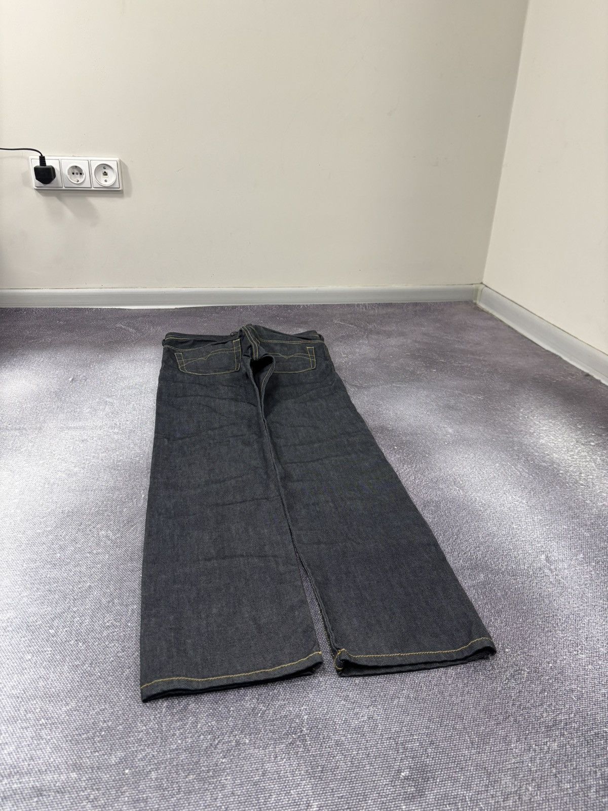 Diesel Diesel Iakop Regular Slim Tapered NWT Navy/Black Denim Jeans Size US 28 / EU 44 - 15 Thumbnail