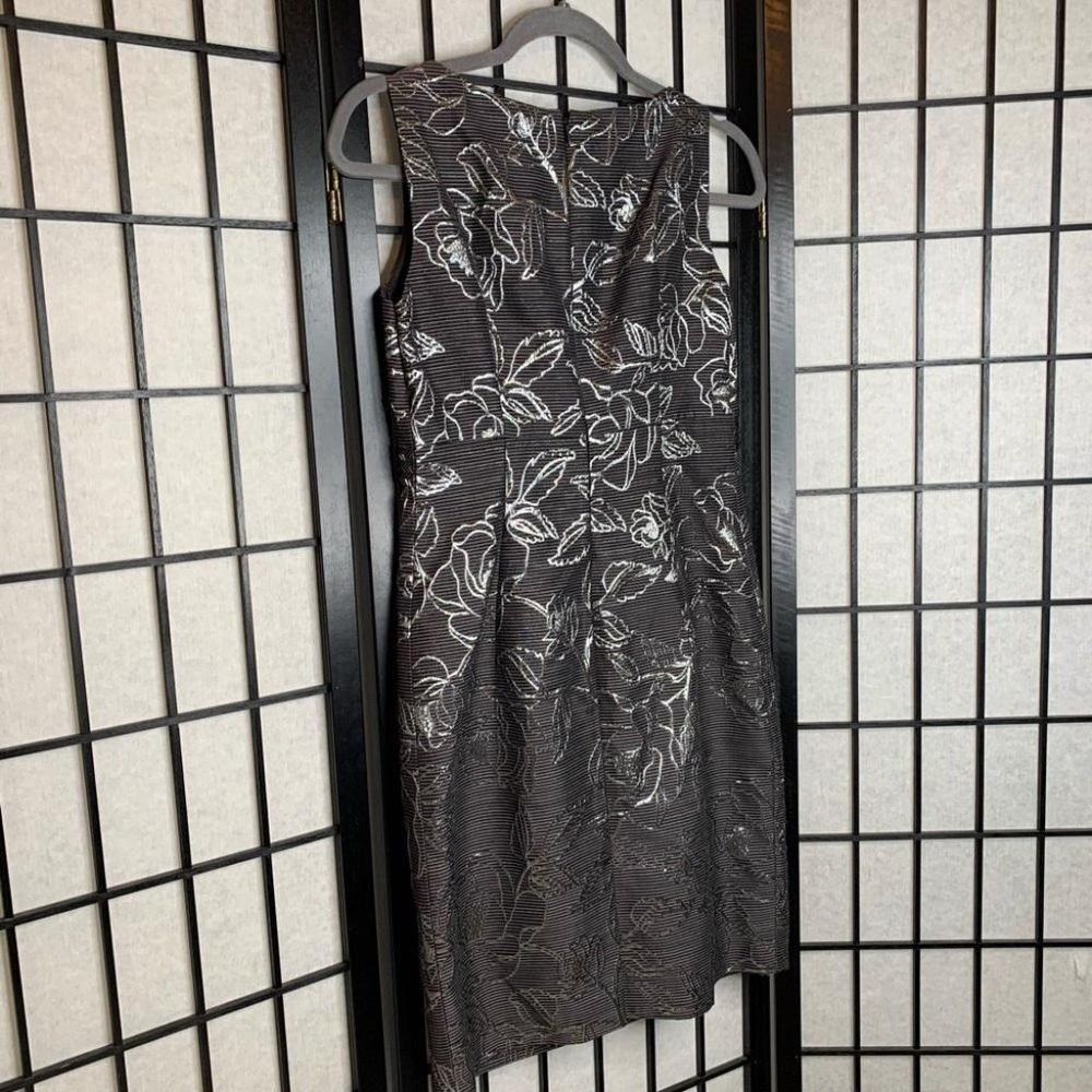 Other Nipon Sheath Flower Sleeveless Dress Silver Grey Small 2 Size ONE SIZE - 1 Thumbnail
