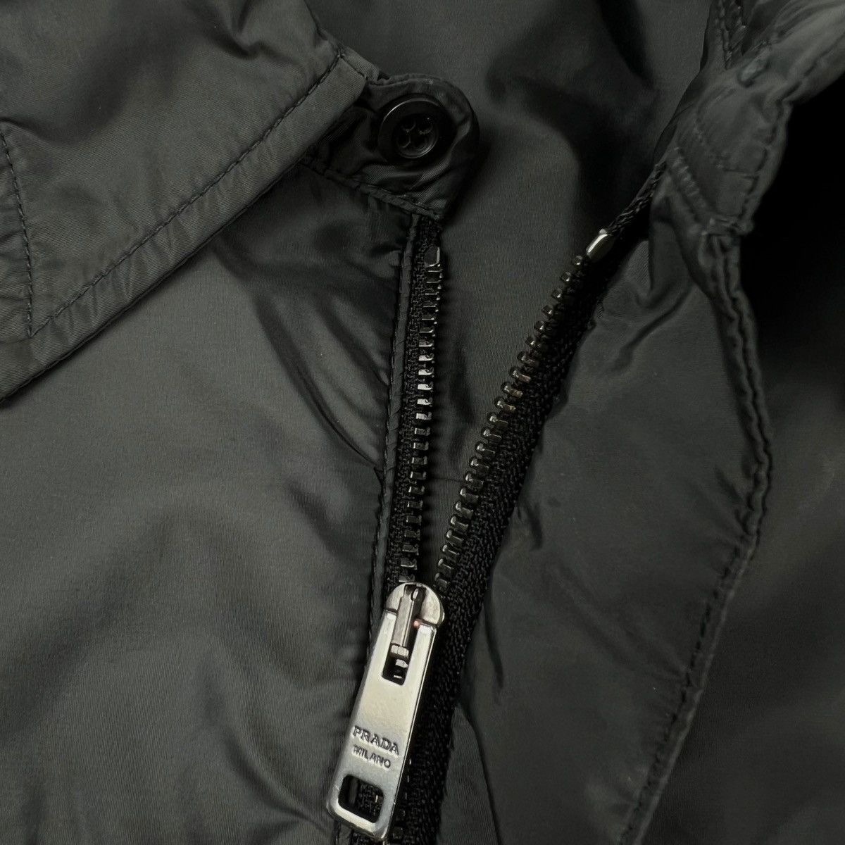 Prada Prada Grey Padded Nylon Overshirt Jacket Size US L / EU 52-54 / 3 - 3 Thumbnail