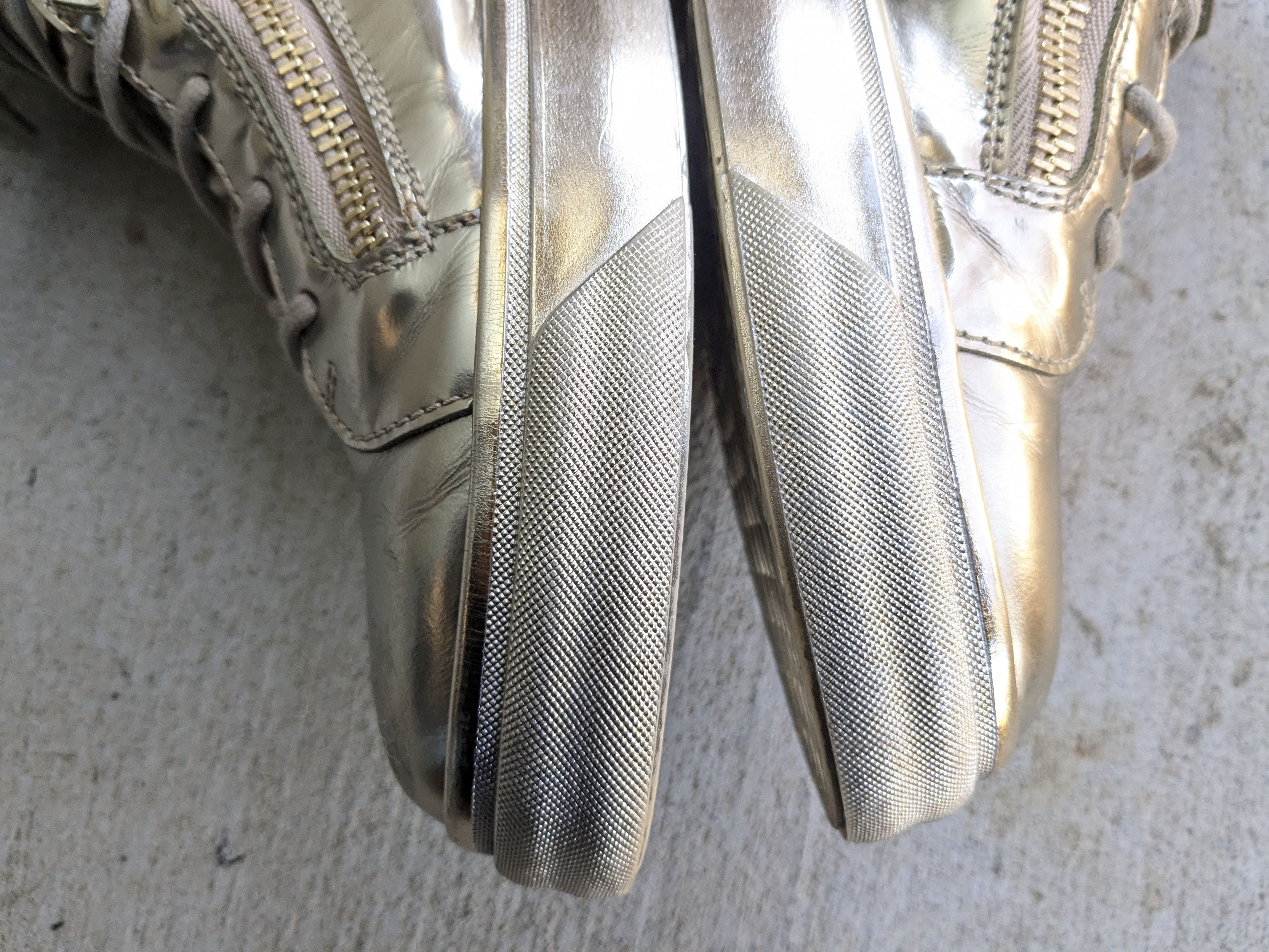 Giuseppe Zanotti Giuseppe Zanotti High Tops Gold Metallic 11 44 Size US 11 / EU 44 - 11 Thumbnail