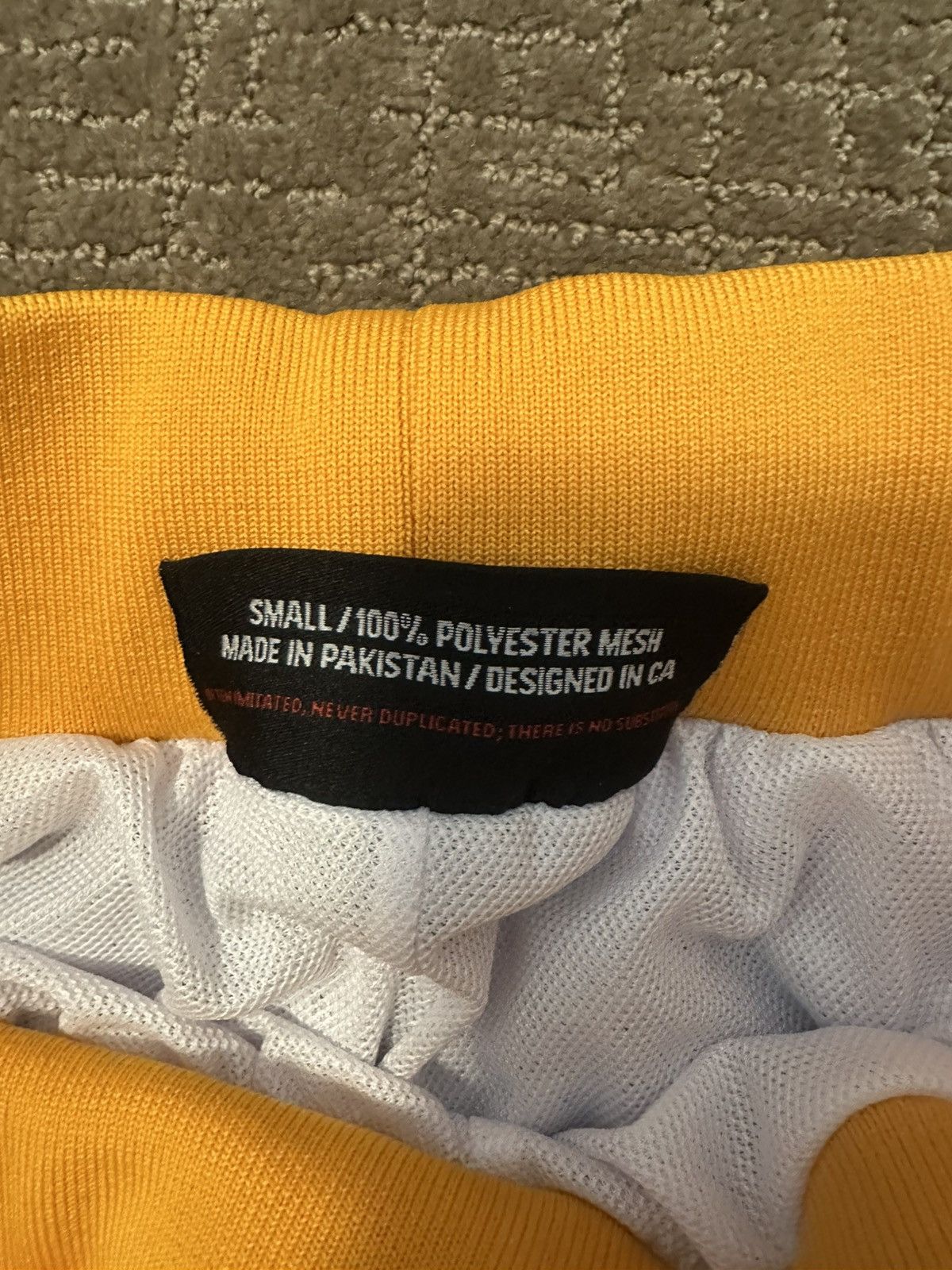 Collect and Select Collect and Select Shorts Lakers. Size Small Size US 30 / EU 46 - 3 Thumbnail