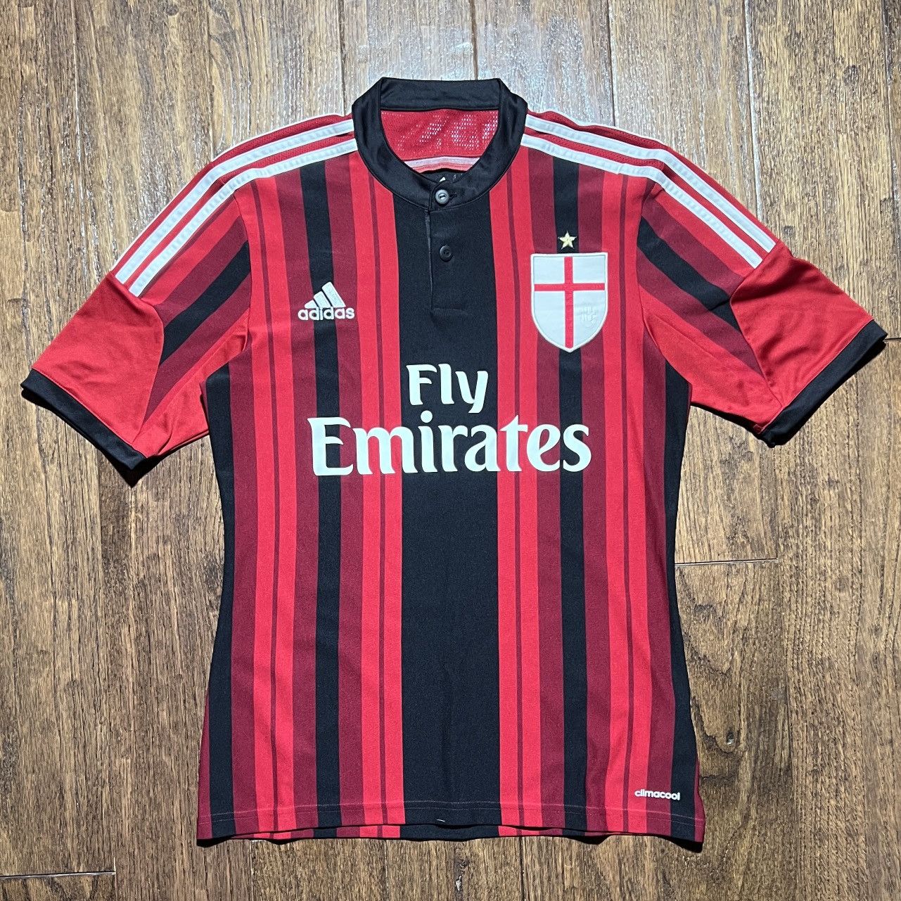Adidas 2014 ac milan home jersey Size US S / EU 44-46 / 1 - 1 Thumbnail