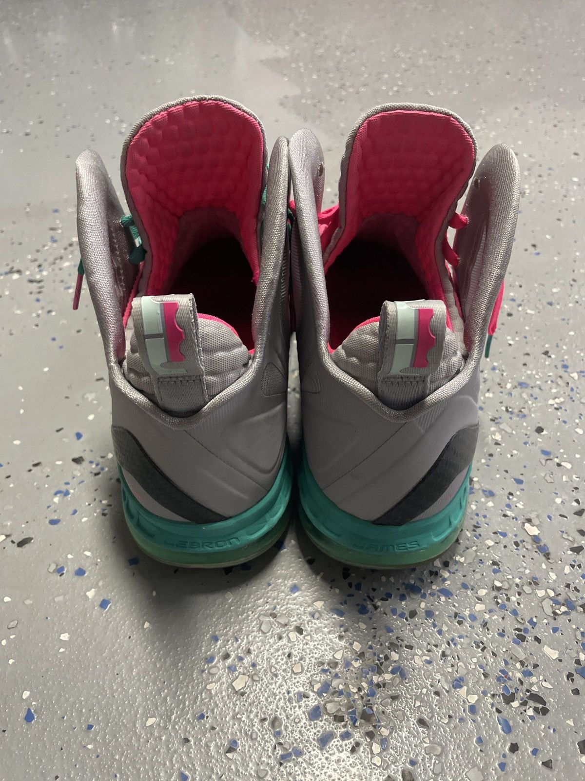 Nike 2012 Nike Lebron 9 Elite South Beach Size US 10.5 / EU 43-44 - 4 Thumbnail