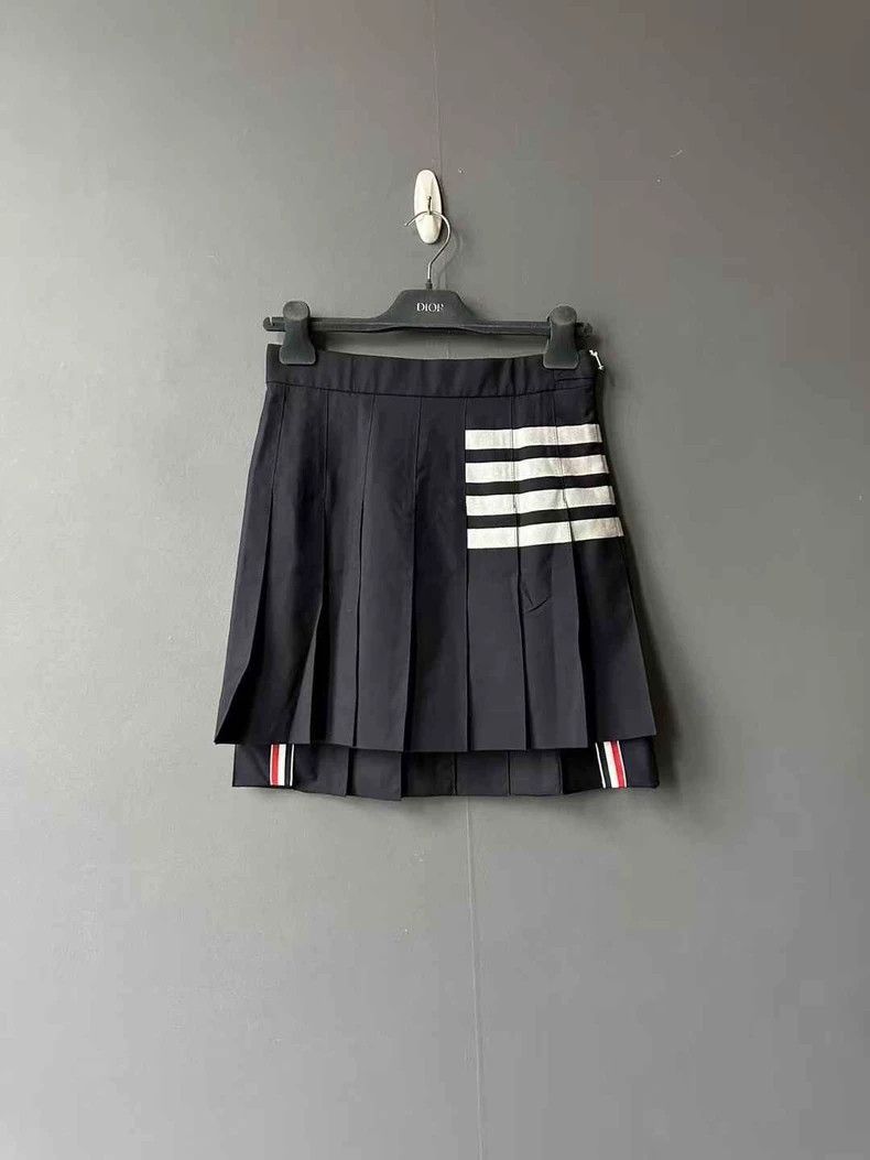 Thom Browne Thom Browne accordion pleated skirt Size 26" / US 2 / IT 38 - 1 Thumbnail