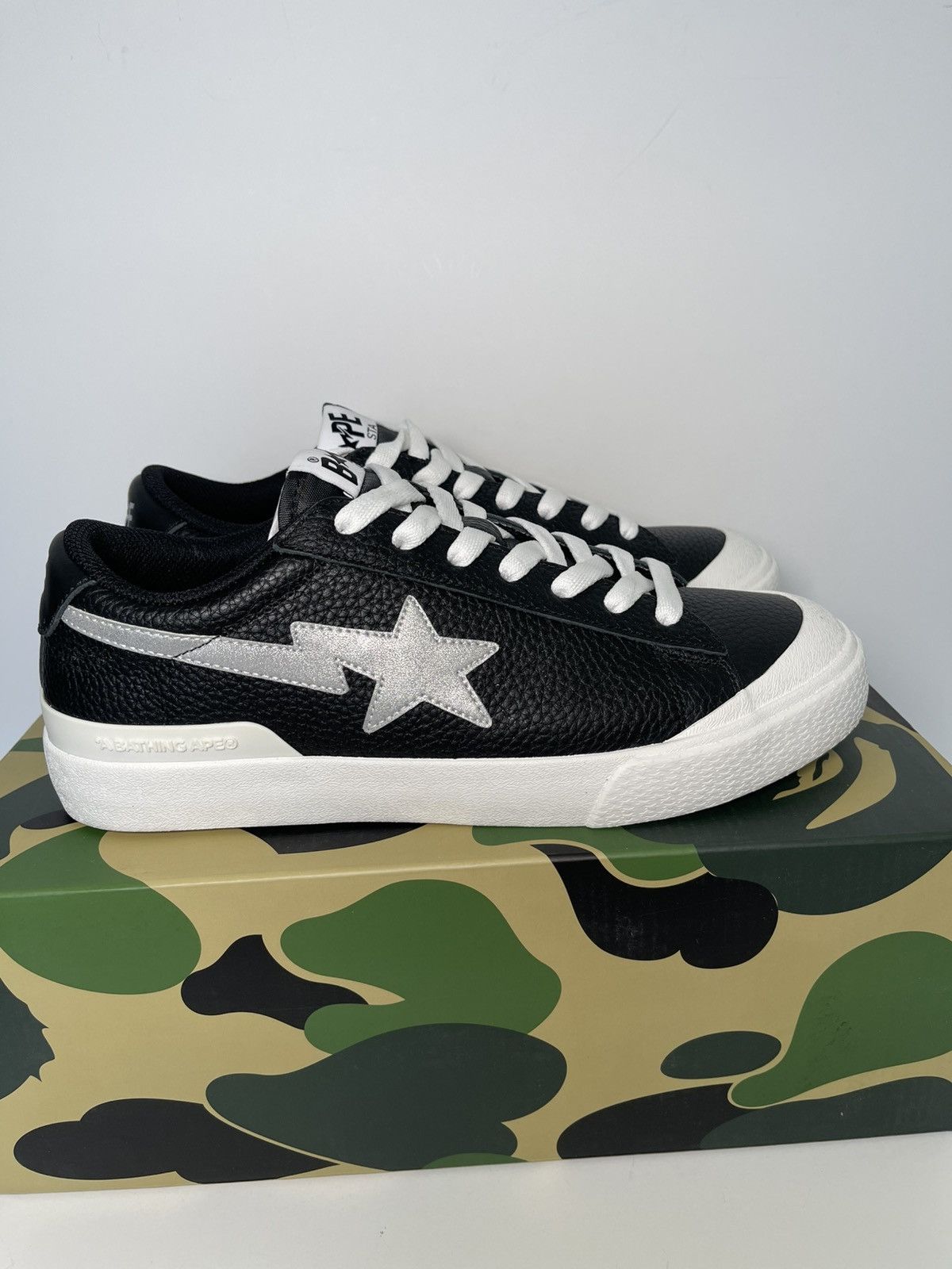 Bape A BATHING APE BAPE MAD STA Black SIZE 10 Tried on Size US 10 / EU 43 - 1 Thumbnail