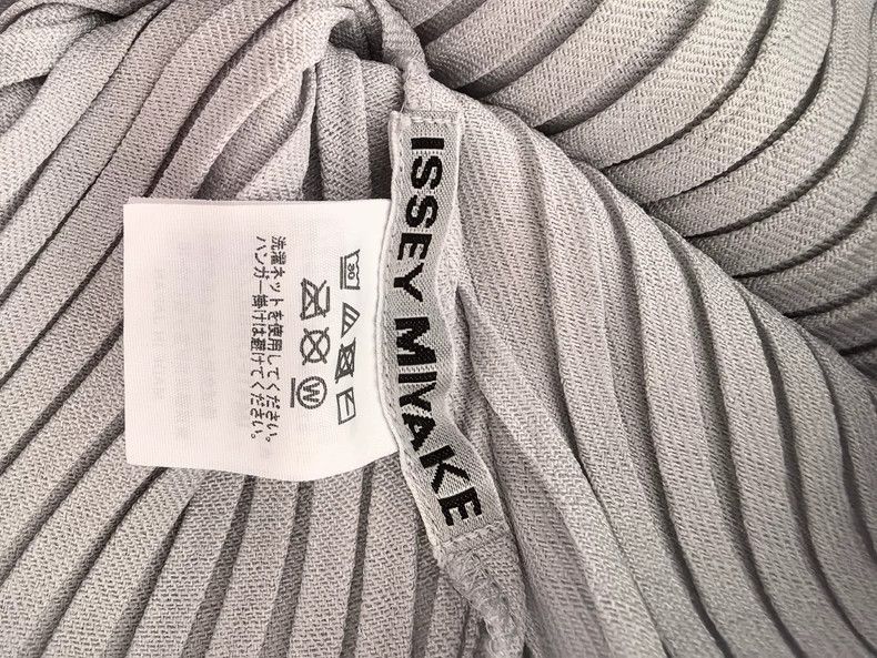 Other Issey Miyake size:2 Ice grey twill grille pleated long-sle Size XS / US 0-2 / IT 36-38 - 6 Thumbnail