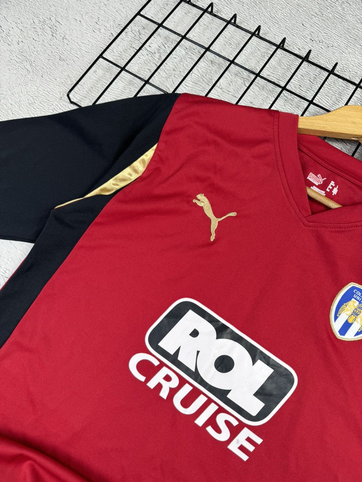 Puma × Vintage Vintage Colchester United 2010/11 Puma Jersey Blokcore L sz Size US L / EU 52-54 / 3 - 5 Thumbnail