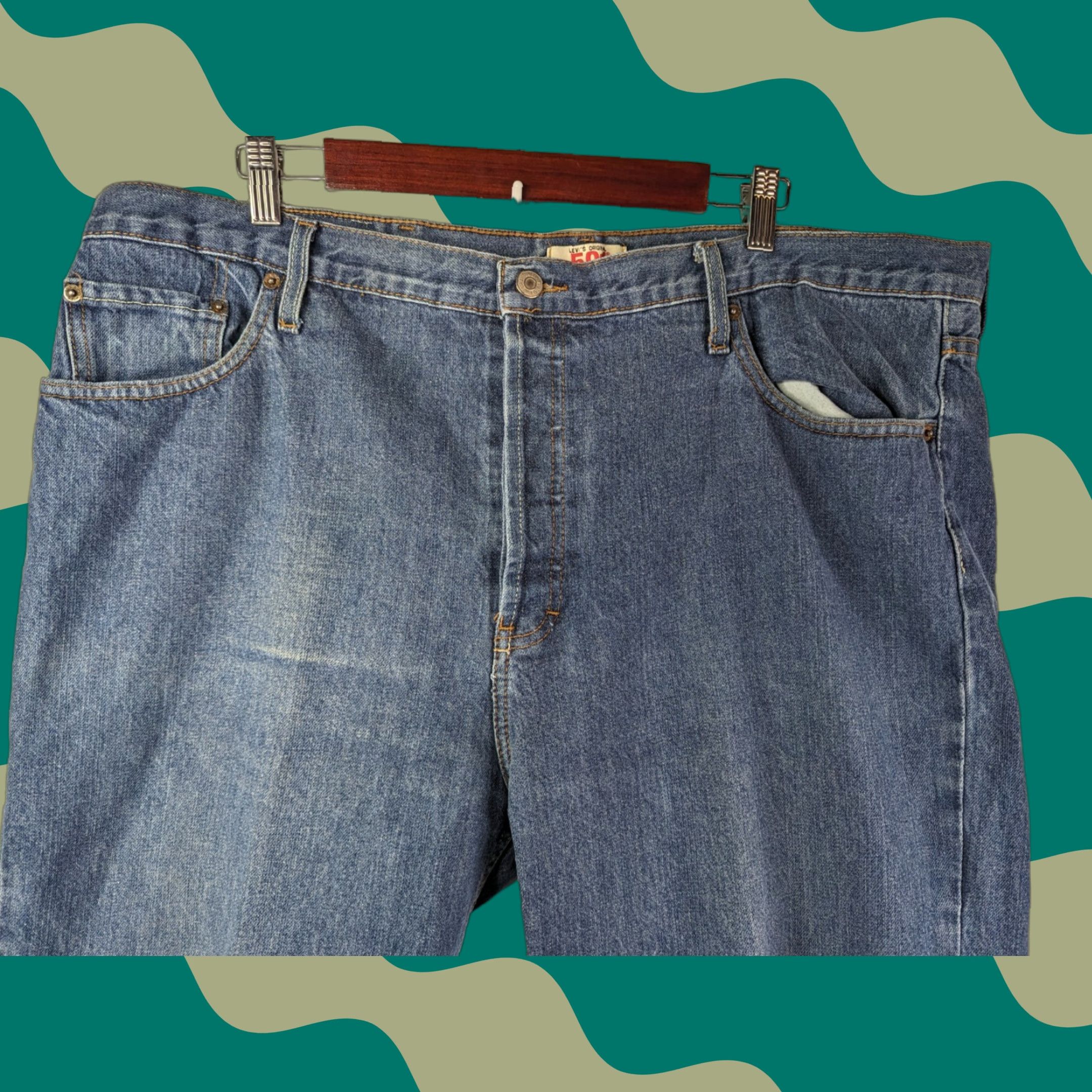 Levi's VINTAGE Levi's 501 Jeans Straight Leg 501 Regular Men 44x31 Blue Denim Button Fly 5-Pocket Classic Grunge 90s Rock USA Size US 44 / EU 60 - 1 Thumbnail