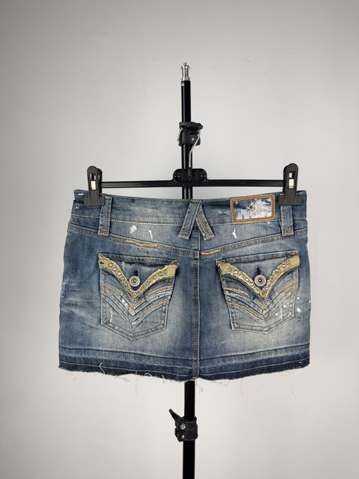 Japanese Brand Y2K Distressed Denim Mini Skirt Studded Pockets Grunge 90s Size 29" - 4 Thumbnail