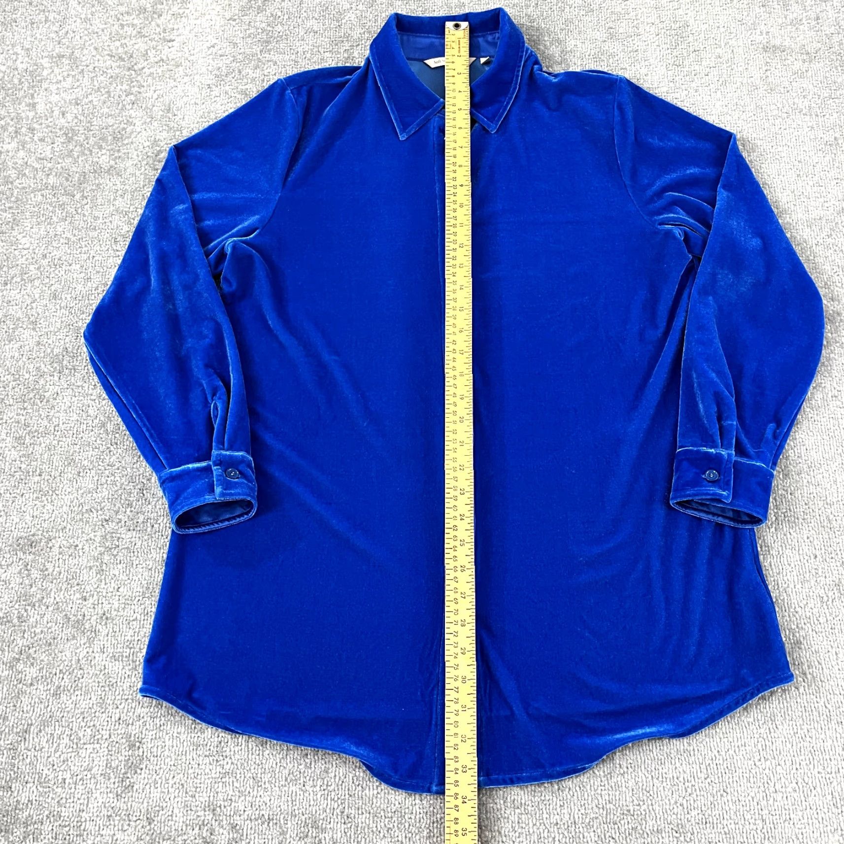 Soft Surroundings Soft Surroundings Shirt Womens Medium Blue Velvet Boyfriend Tunic Top Button Up Size M / US 6-8 / IT 42-44 - 3 Thumbnail