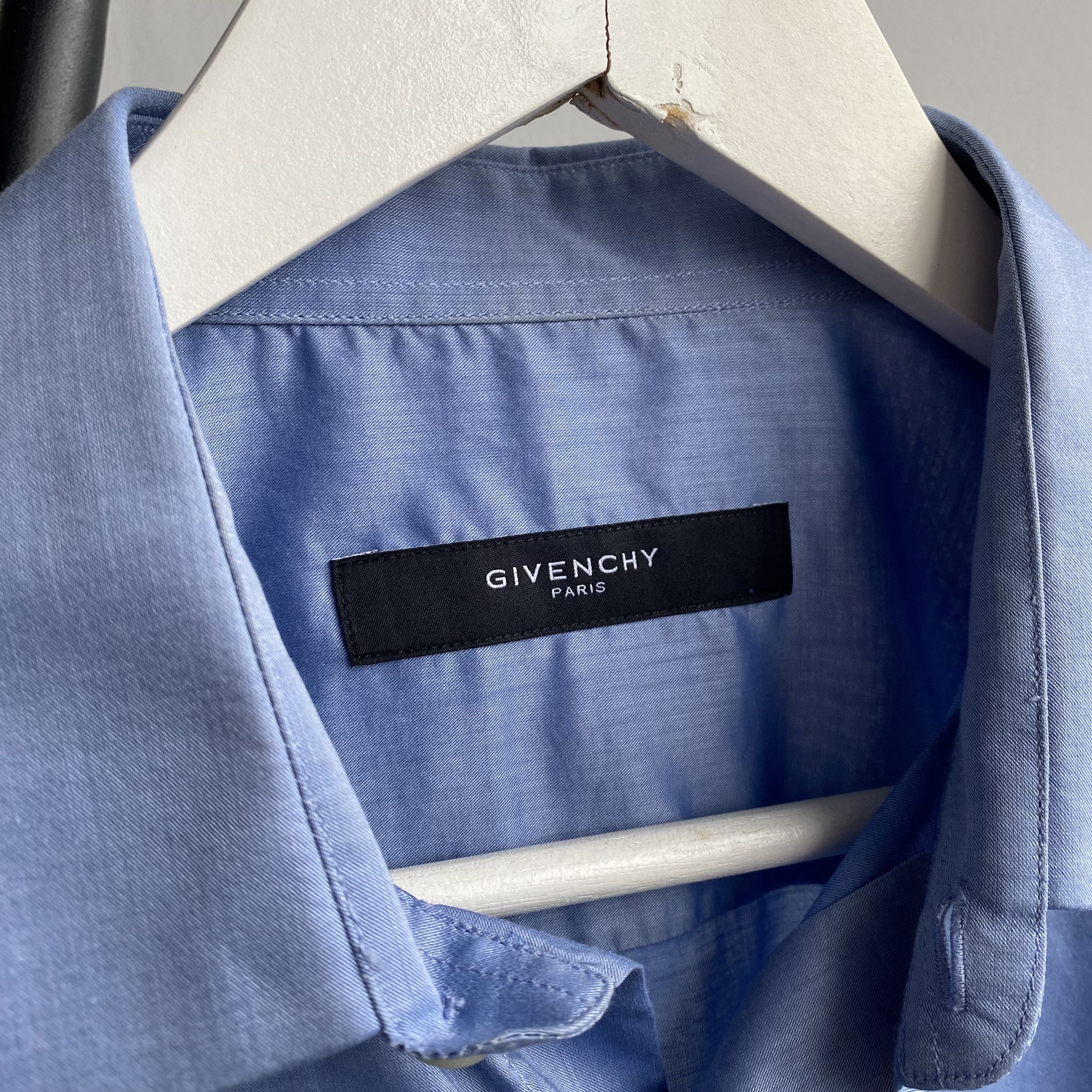 Givenchy GIVENCHY Paris Men’s Oxford Blue Shirt Size US M / EU 48-50 / 2 - 3 Thumbnail